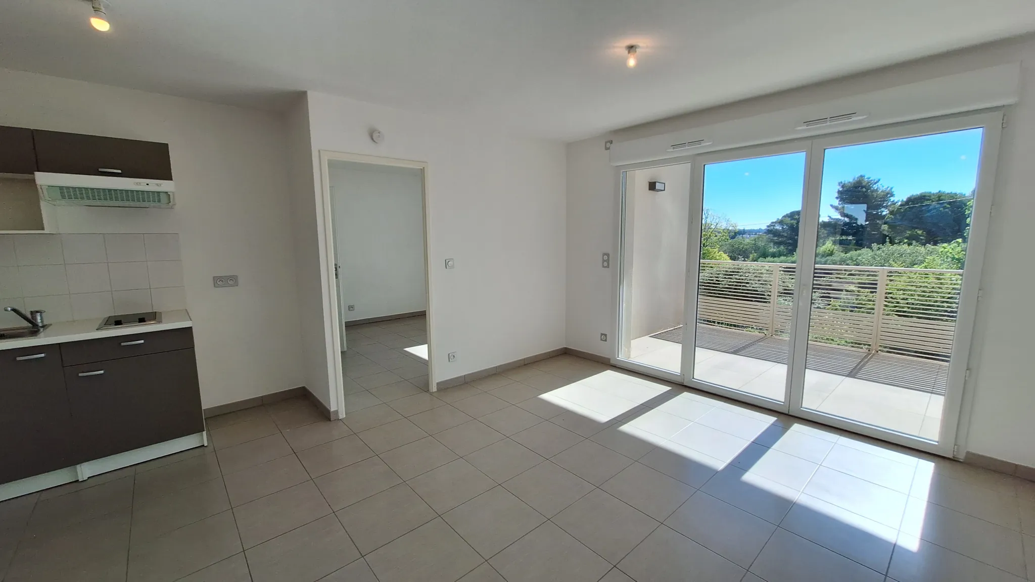 Appartement 2 pièces à vendre à Montpellier Ouest - Dernier étage, terrasse et parking