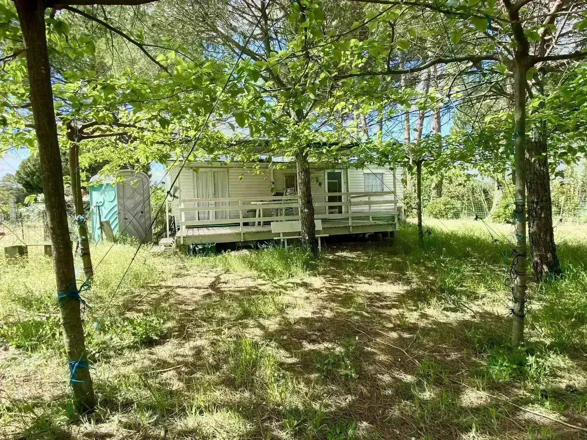 Terrain de loisir de 1614 m² avec 3 mobil-homes à Vias plage 