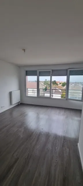 Studio lumineux de 28,5 m² à Athis-Mons - Opportunité d'investissement 