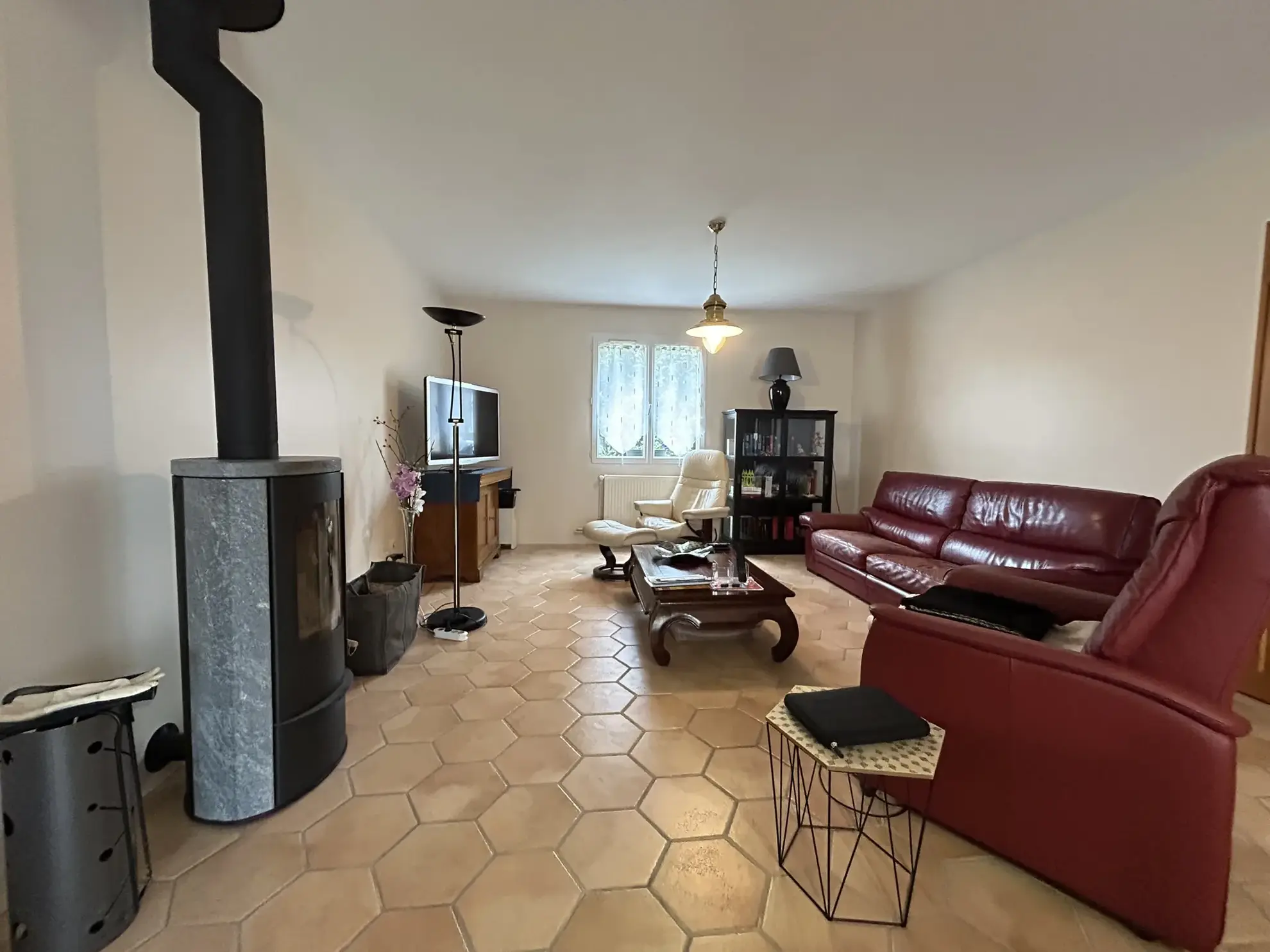 A vendre pavillon récent à Égriselles, Venoy avec grand jardin et garage 