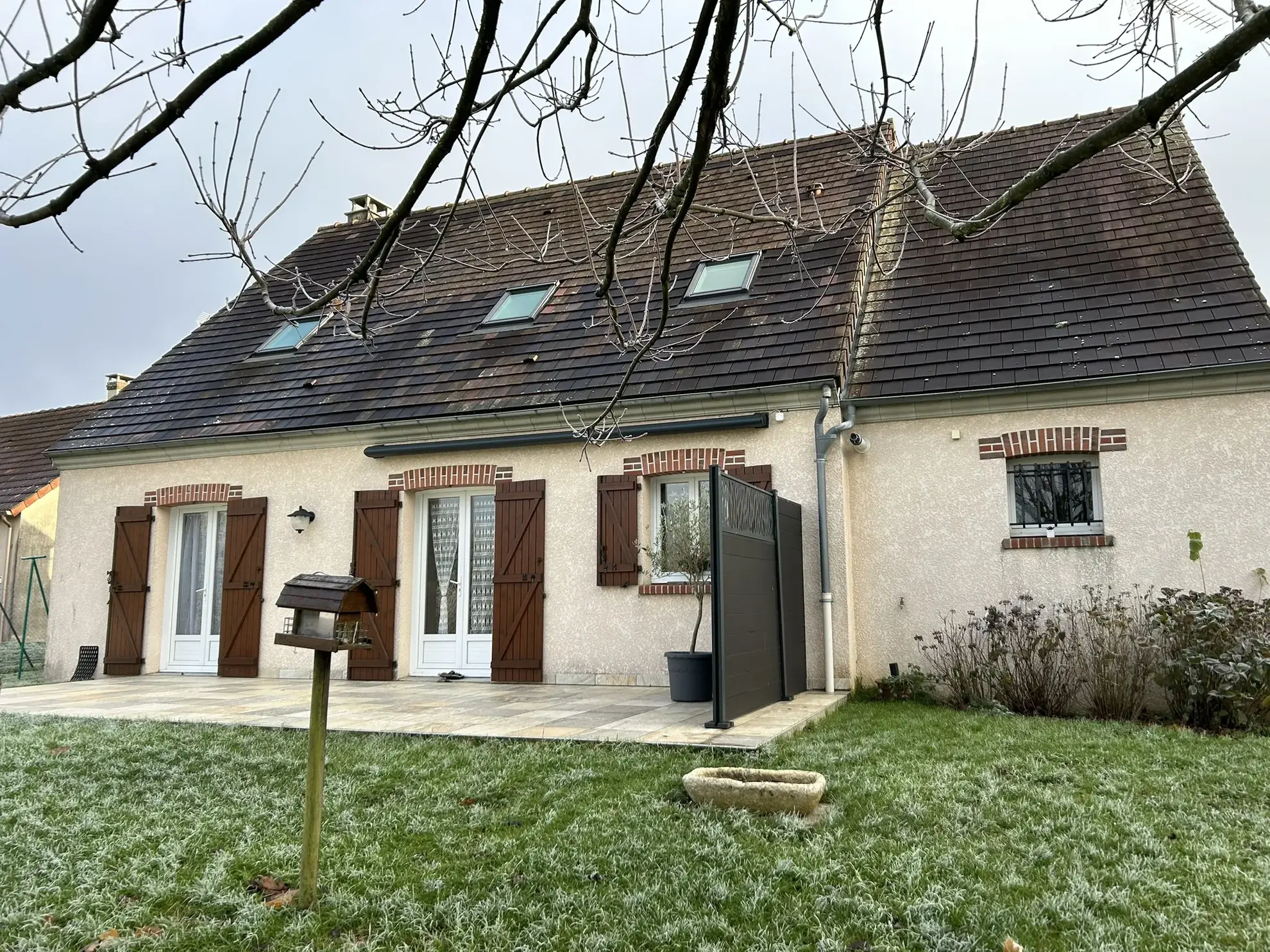 A vendre pavillon récent à Égriselles, Venoy avec grand jardin et garage 