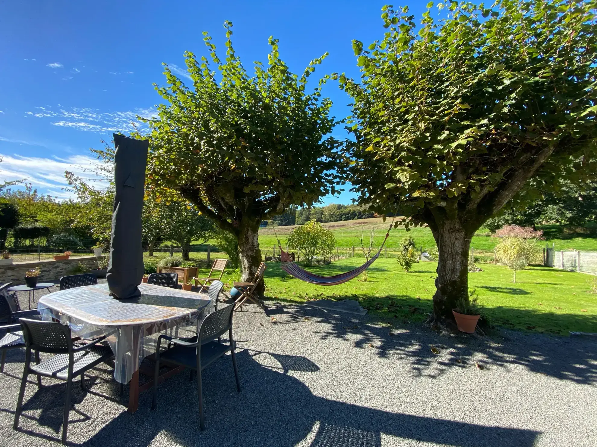 Maison rénovée de 60 ans avec jardin et terrasse à Coussac Bonneval - 142 500 EUR 