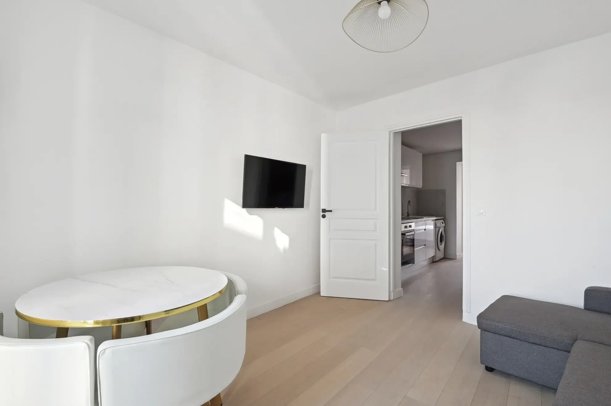 Appartement T2 lumineux de 35 m² à Arpajon en centre-ville 