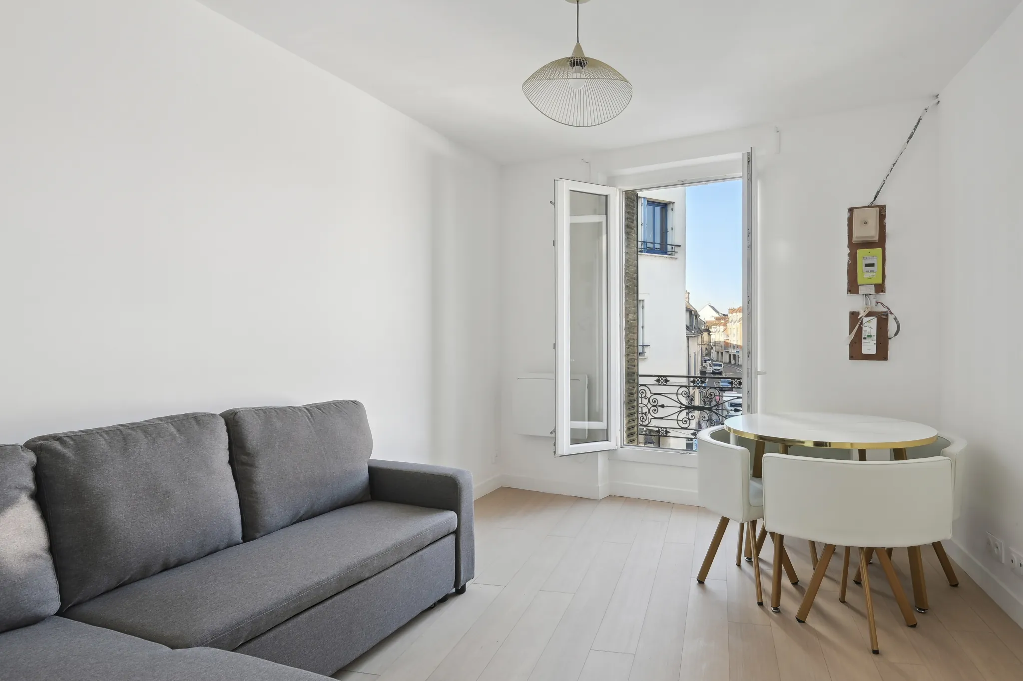 Appartement T2 lumineux de 35 m² à Arpajon en centre-ville