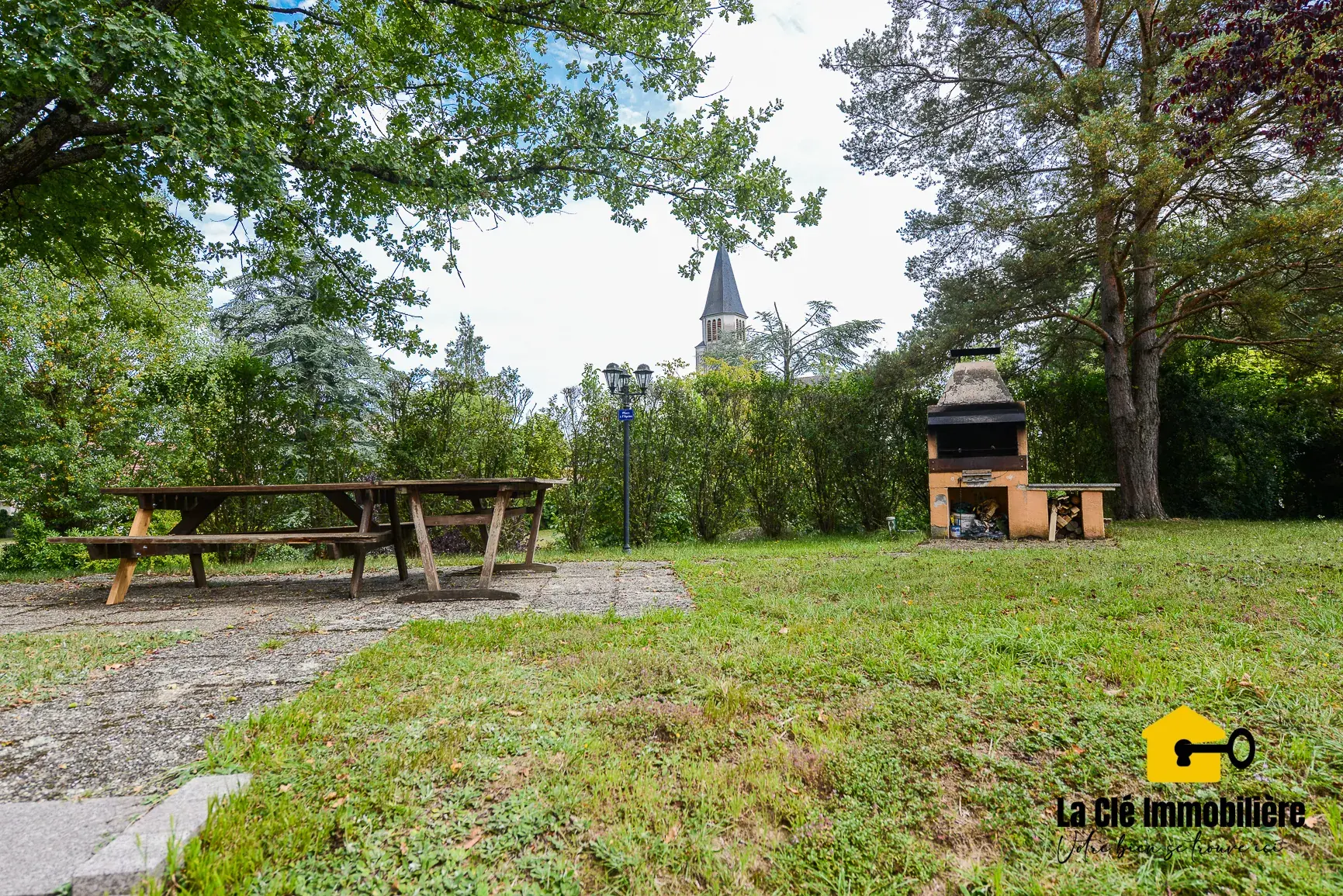 Appartement F4 à Kembs avec terrasse, double garage et vue dégagée 