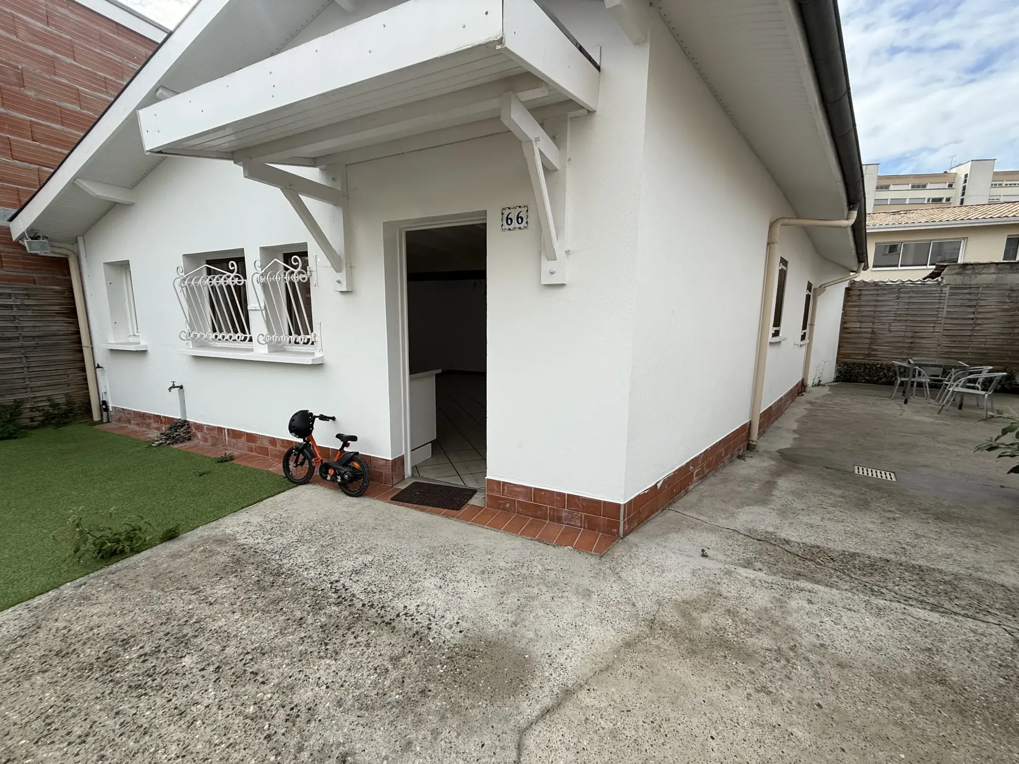 Maison T3 de plain-pied au Bouscat avec jardin et parking 