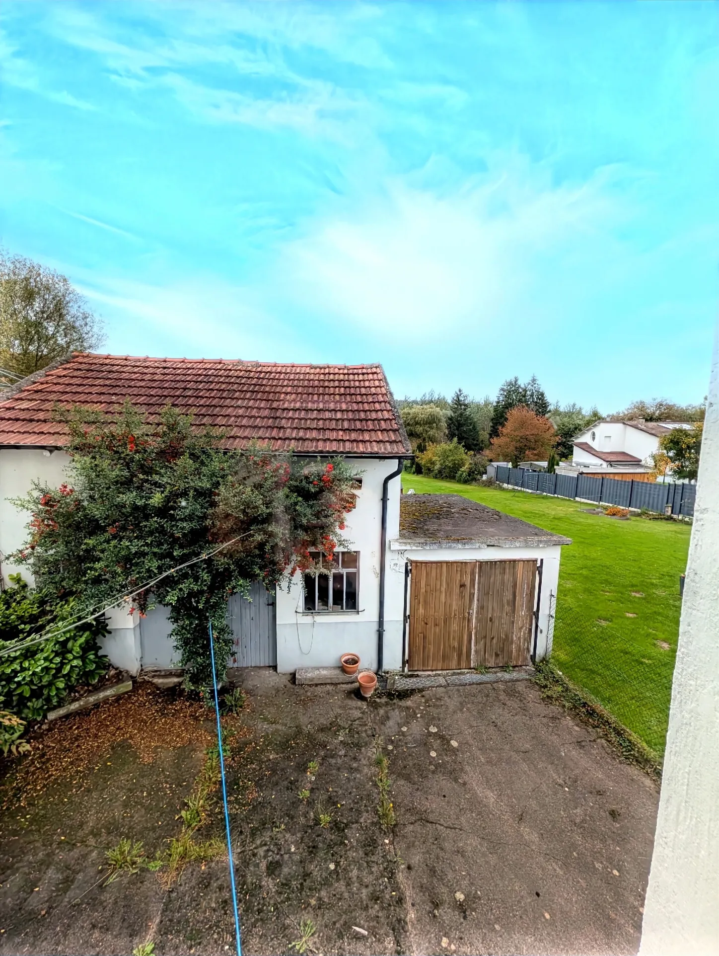 Maison à rénover avec jardin et garage à Falck, secteur Creutzwald 