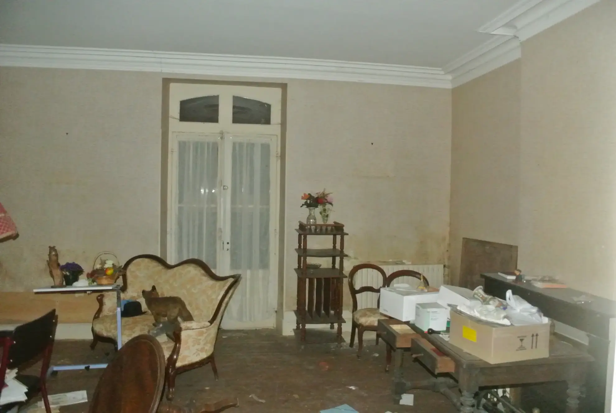 Maison bourgeoise à rénover sur 1,5 ha à Miramont de Guyenne 