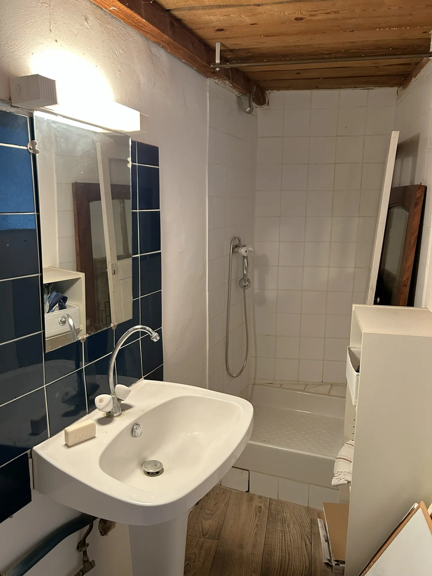 Maison de village avec piscine, terrain, à rénover à Saint-Bauzille-de-Putois 