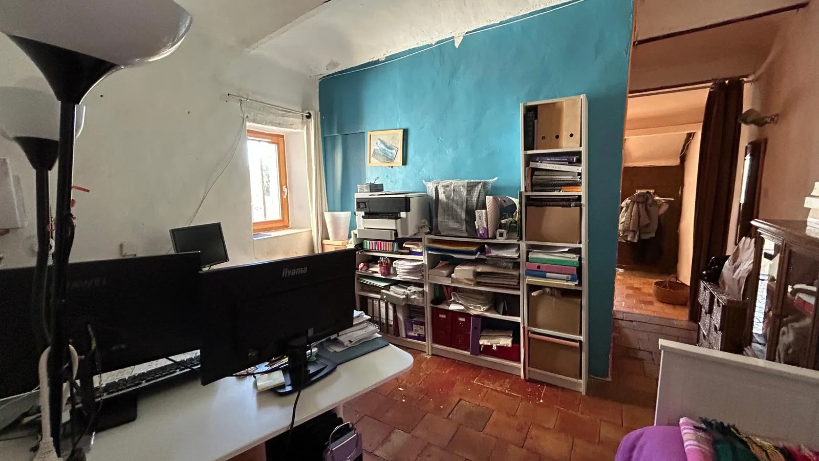 Maison de village avec piscine, terrain, à rénover à Saint-Bauzille-de-Putois 