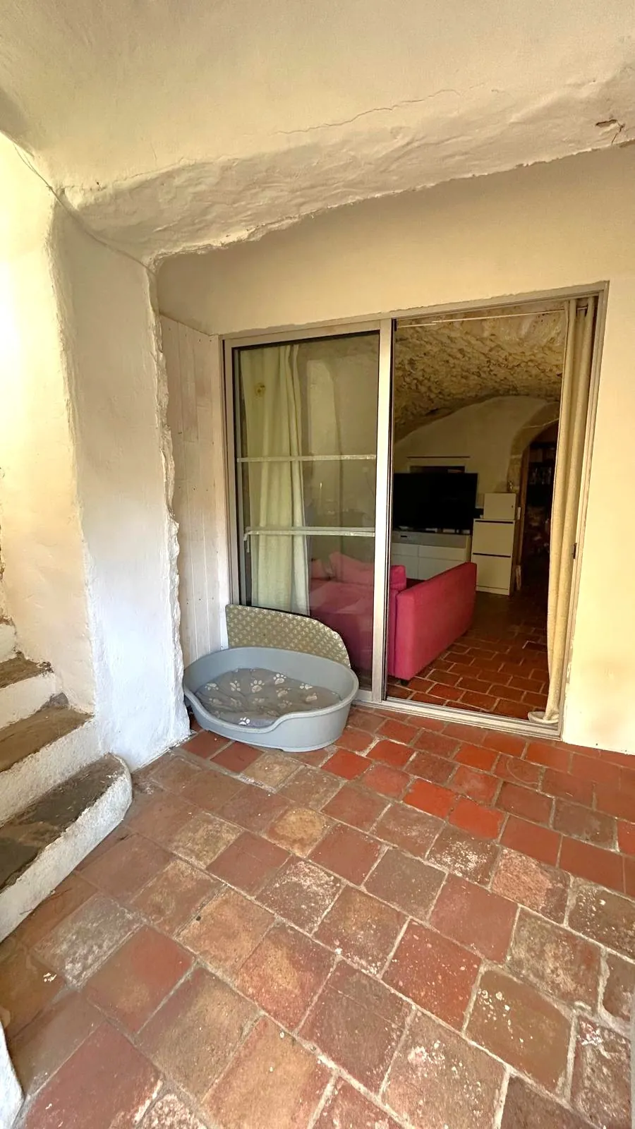 Maison de village avec piscine, terrain, à rénover à Saint-Bauzille-de-Putois 