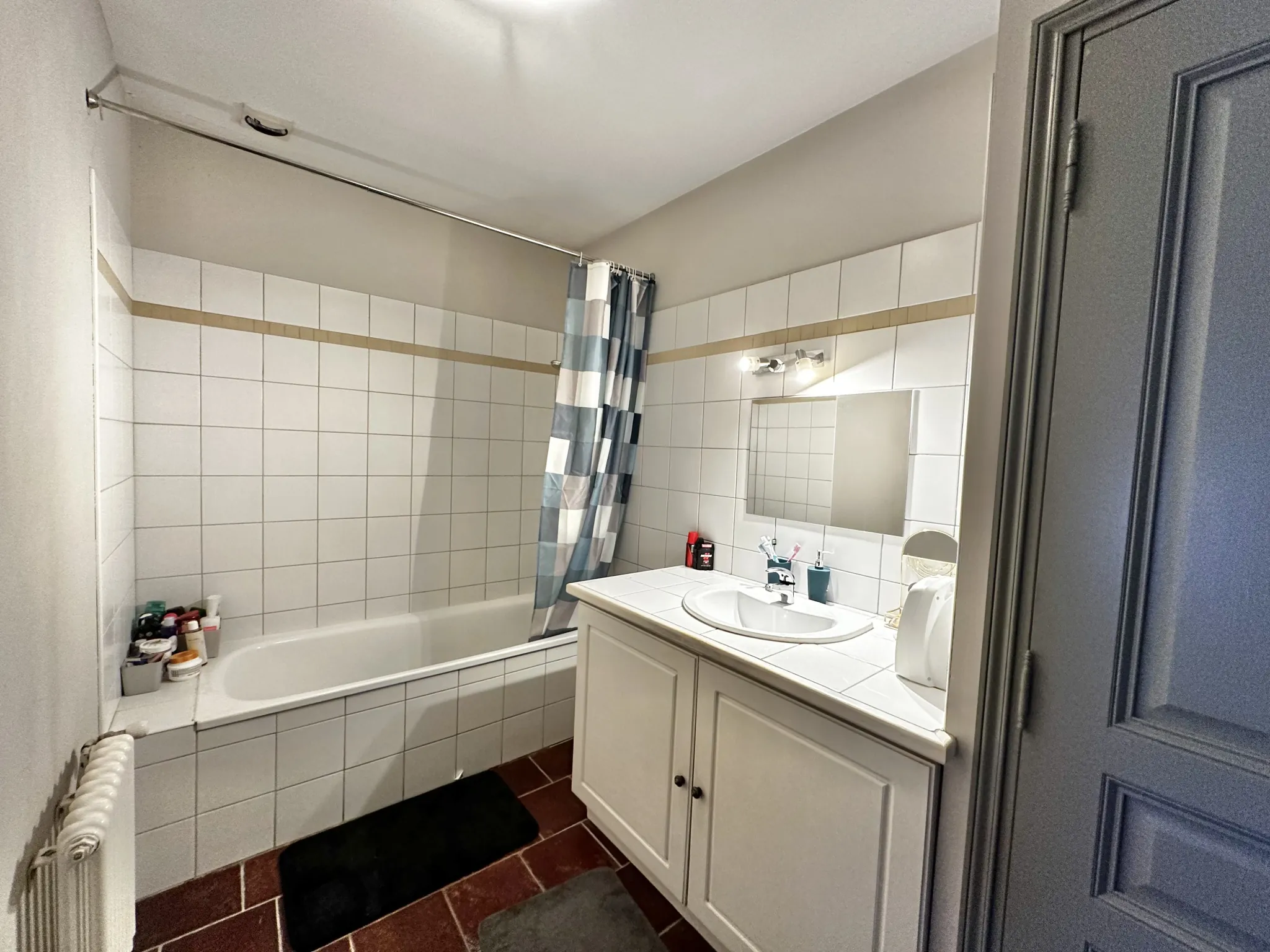 Appartement T3 à vendre à Carcassonne, lumineux et avec cave 