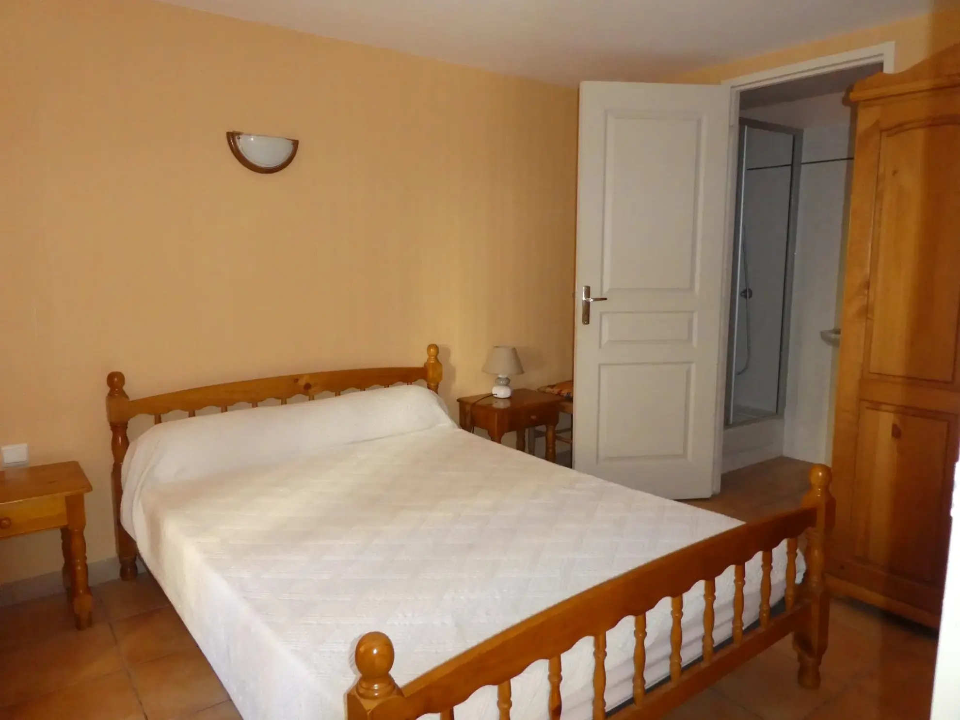 Maison de village avec terrasse couverte à Duilhac-sous-Peyrepertuse 