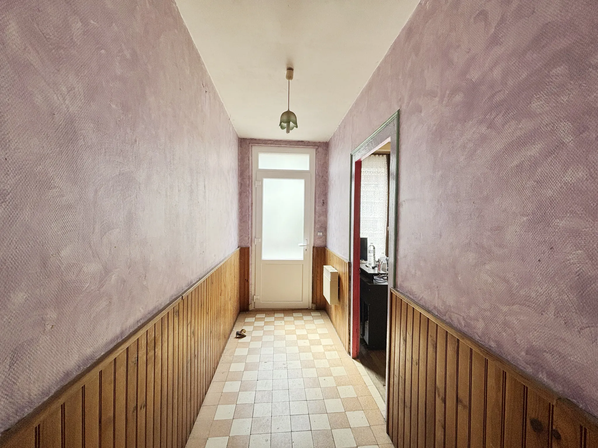 Maison de ville à Saint-Just-en-Chaussée de 97 m² à rénover 