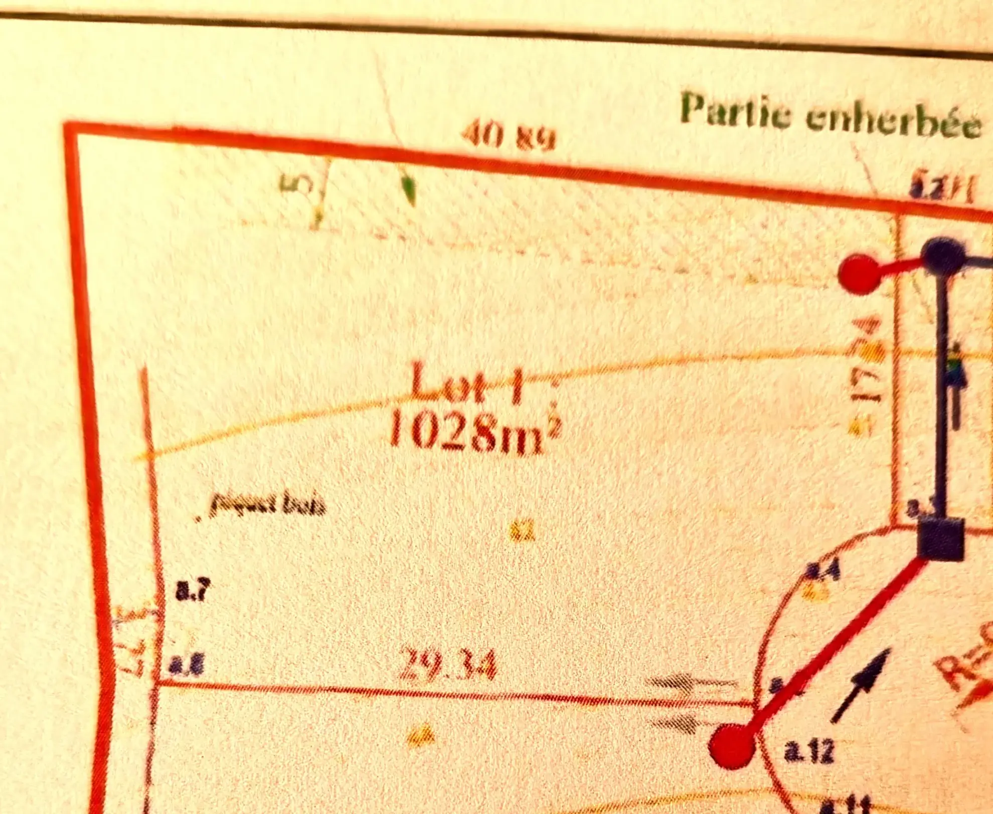 Terrain de 1028 m² à Mouguerre avec vue dégagée et environnement calme