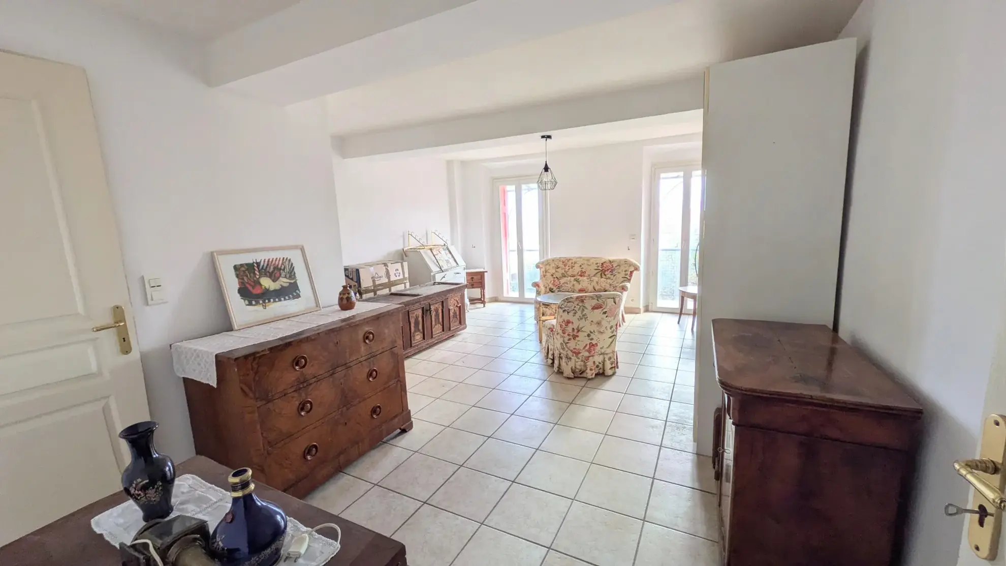 Appartement duplex avec balcon et cour dans les Albères à Sorede 