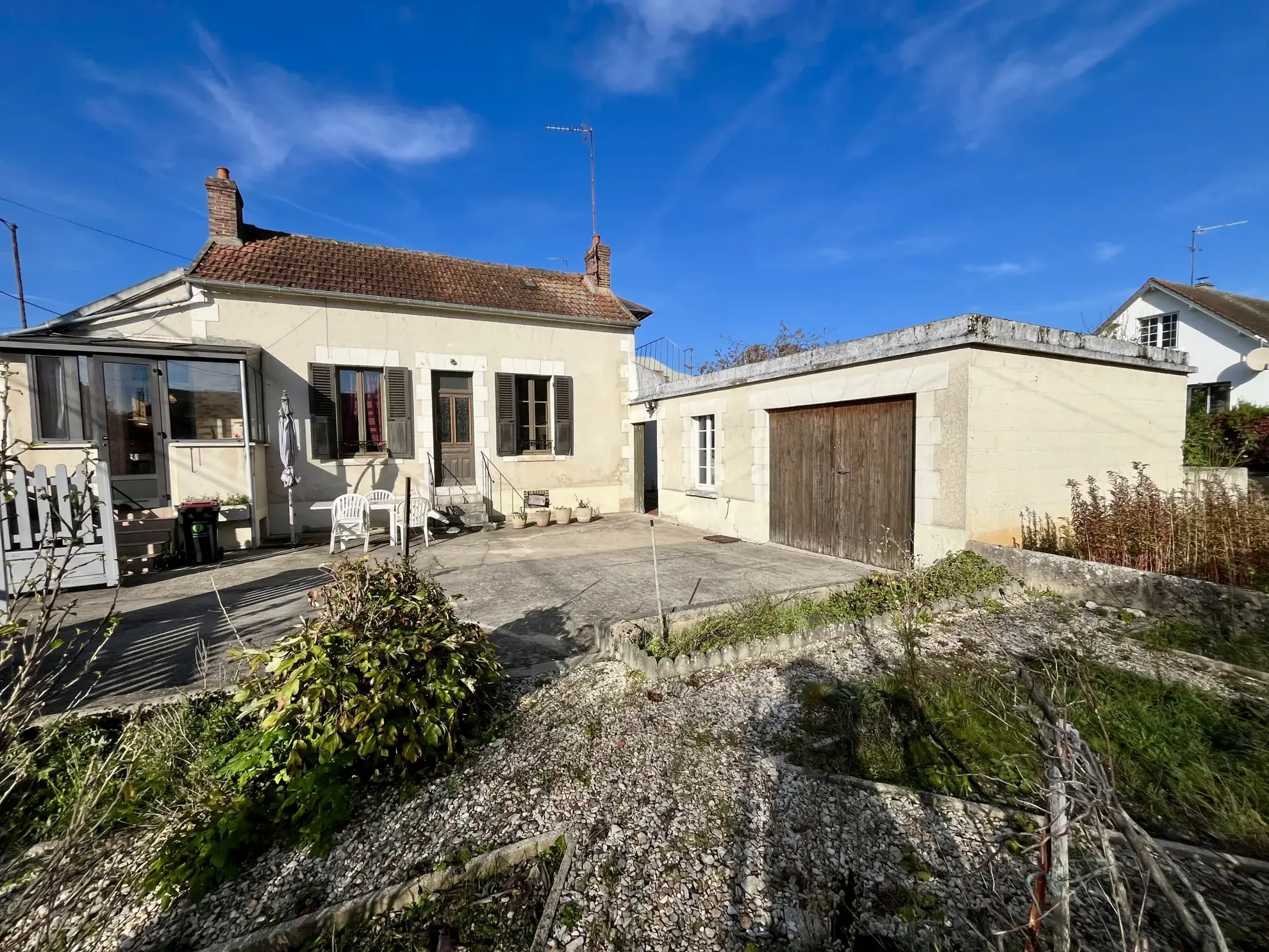 Maison de 81 m² à vendre à Auxerre avec 4 chambres et jardin