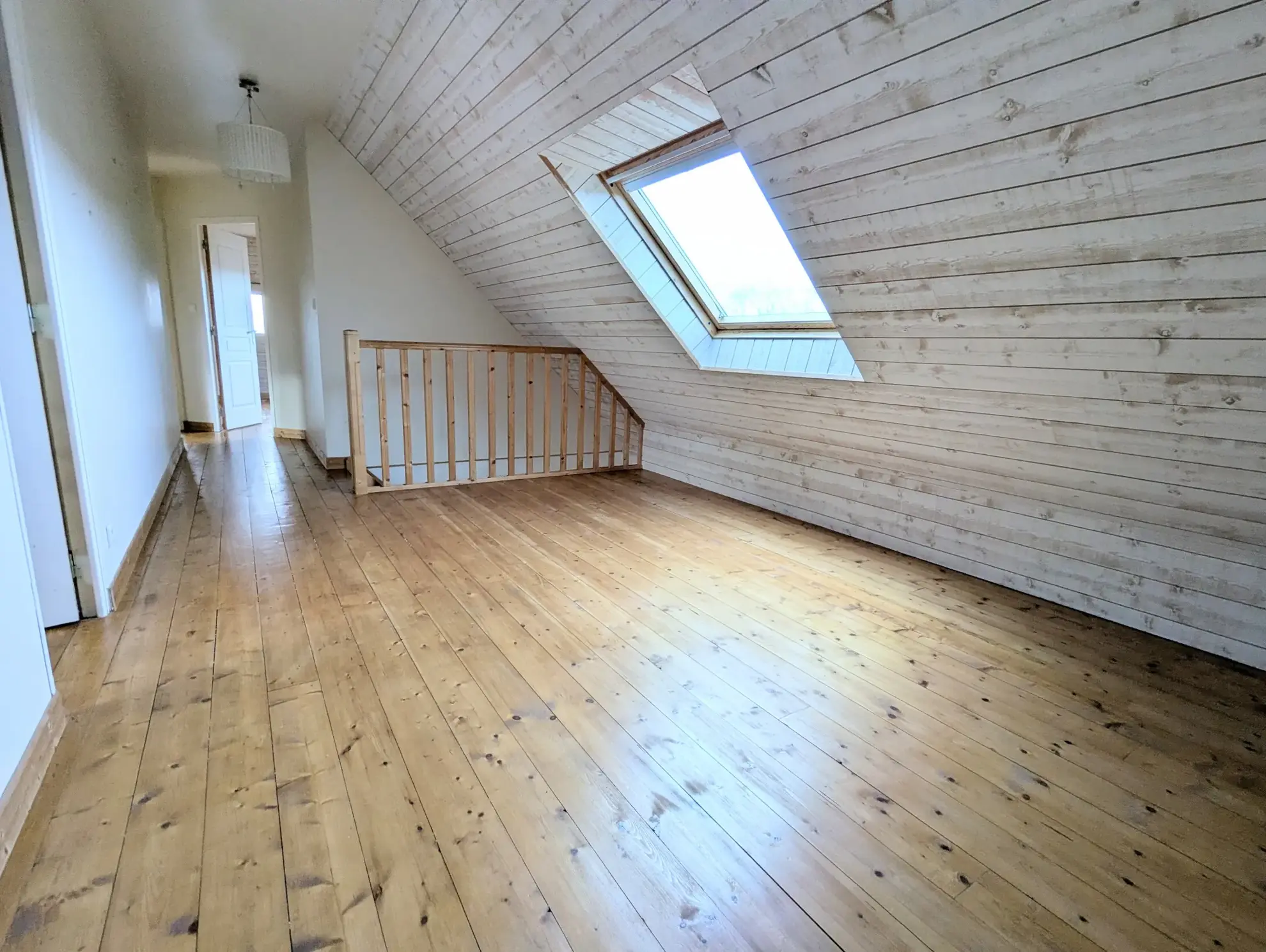 Maison contemporaine en ossature bois avec 4 chambres à Saint Malo de Beignon 