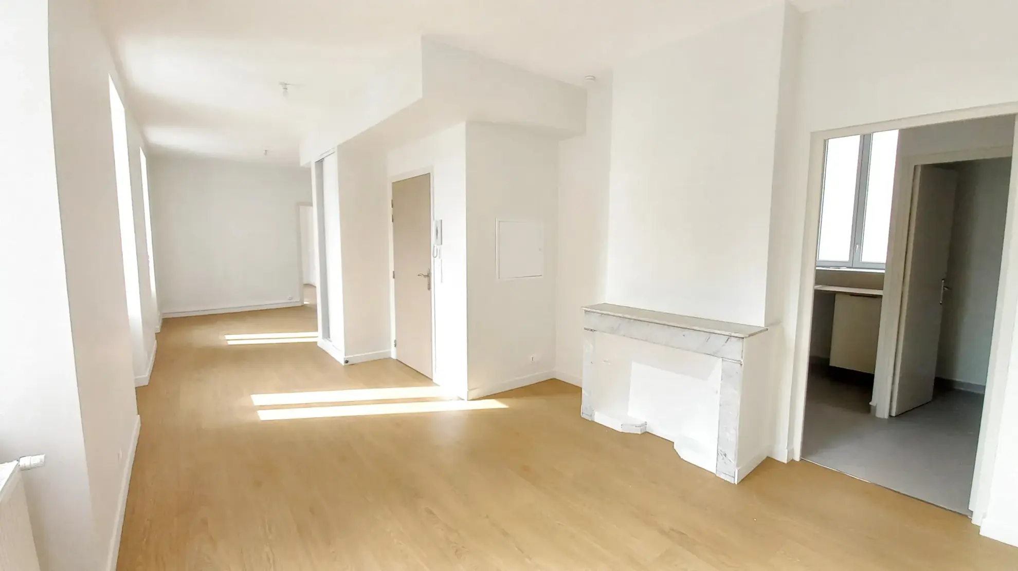 Appartement F3 rénové avec caves et galetas à Millau 