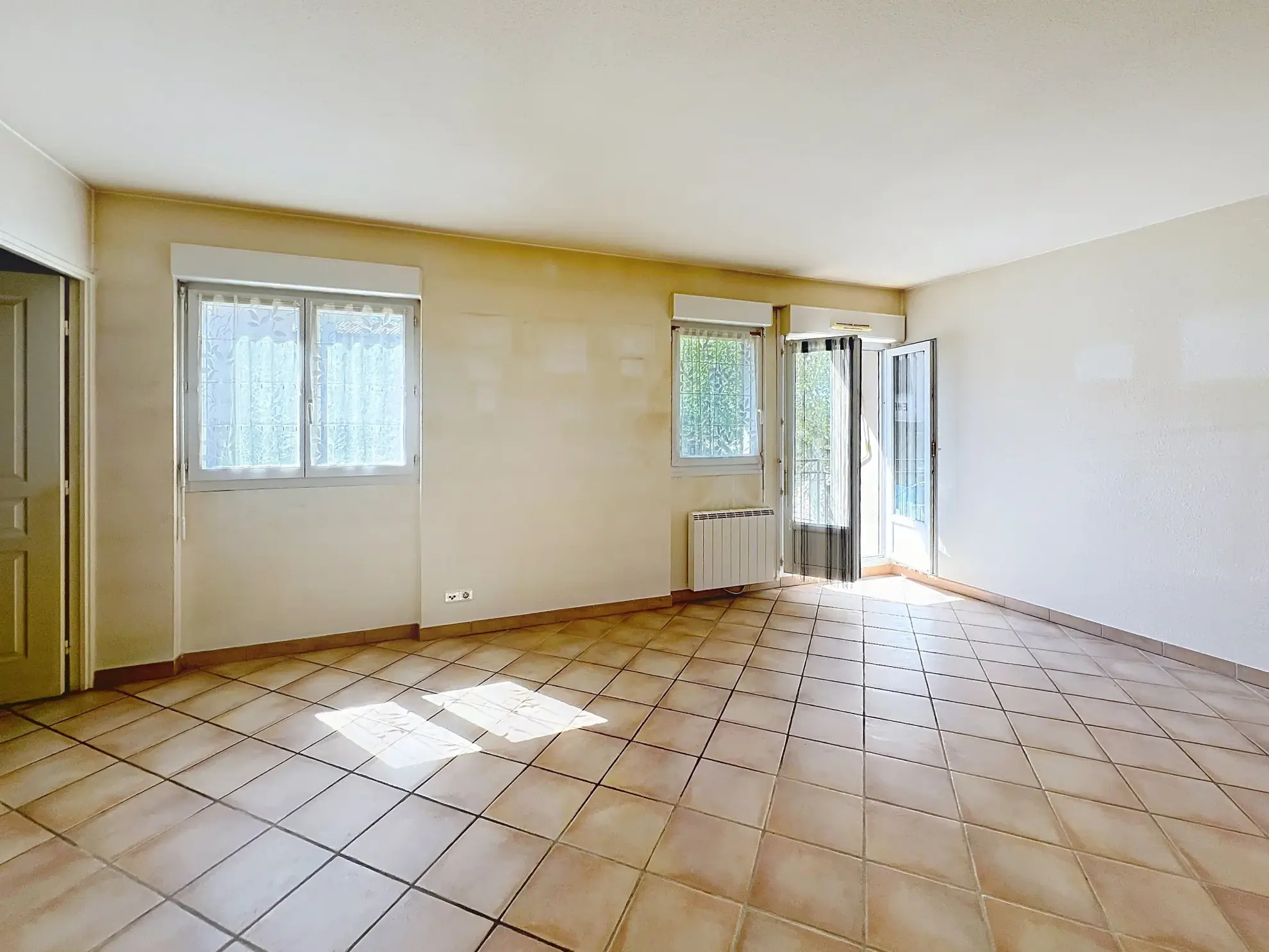 Appartement de 51 m² en plein centre de Vaison-la-Romaine avec parking et cave 