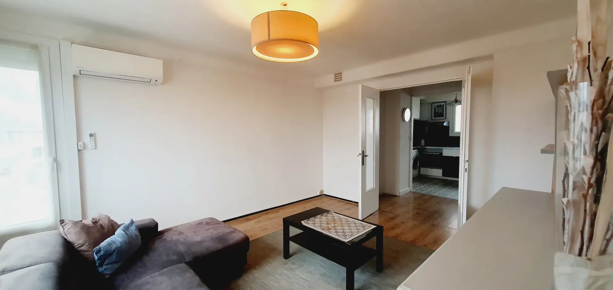 Appartement lumineux de 86 m² avec balcon à Nîmes, proche gare et centre-ville