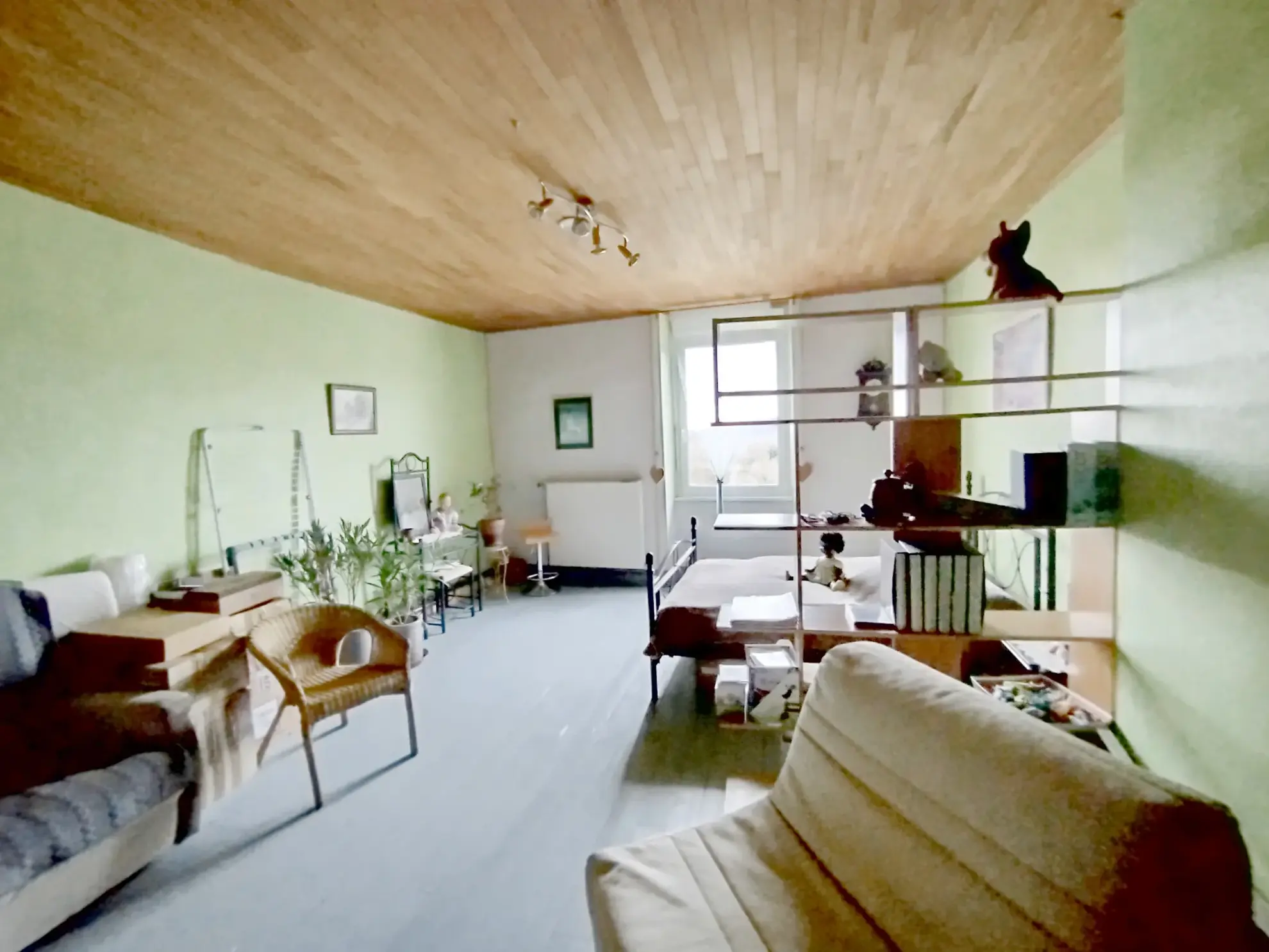 Maison de village rénovée de 140 m² avec vue sur les montagnes du Jura 