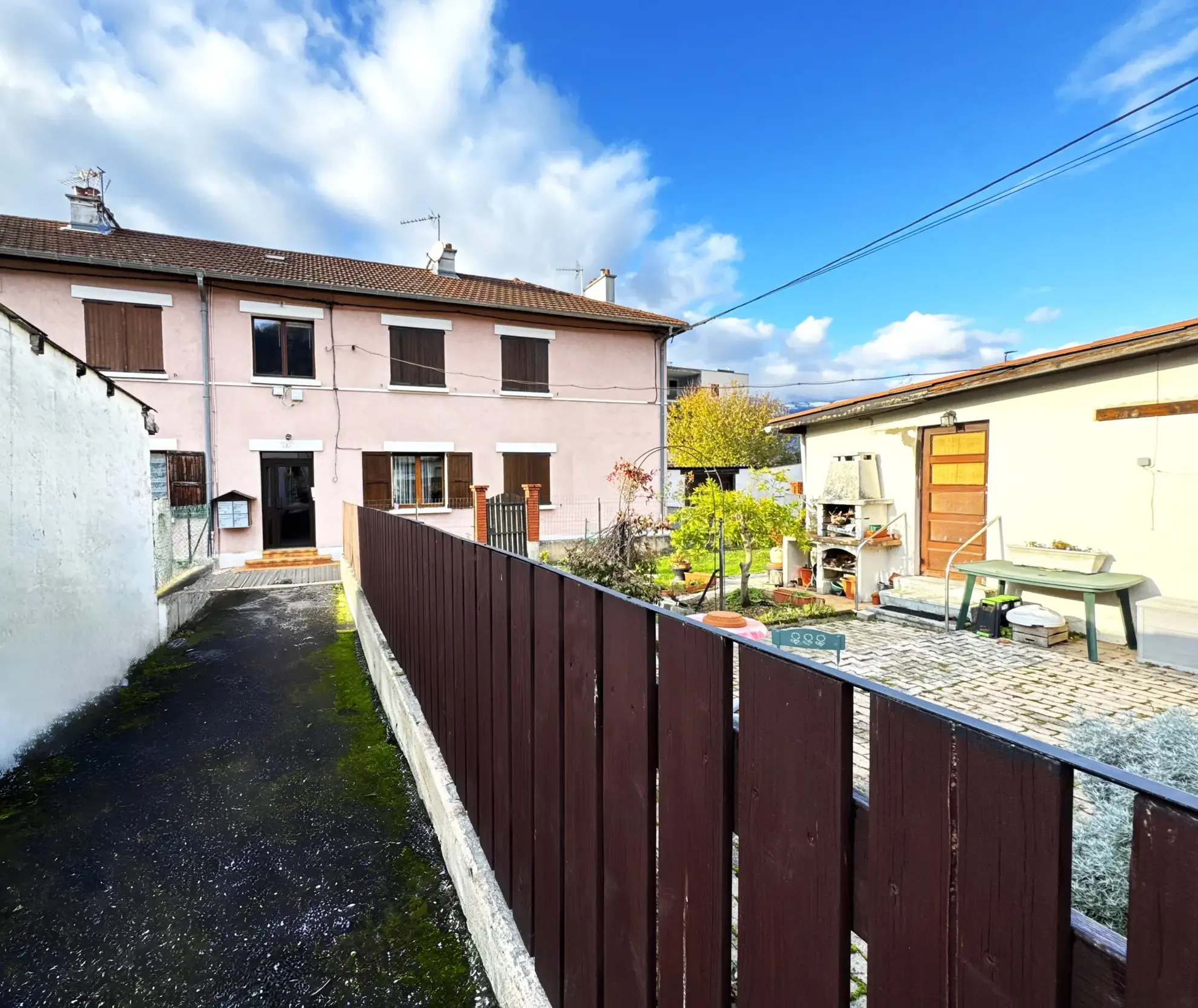 Appartement T4 avec jardin, terrain et double garage à Villard-Bonnot