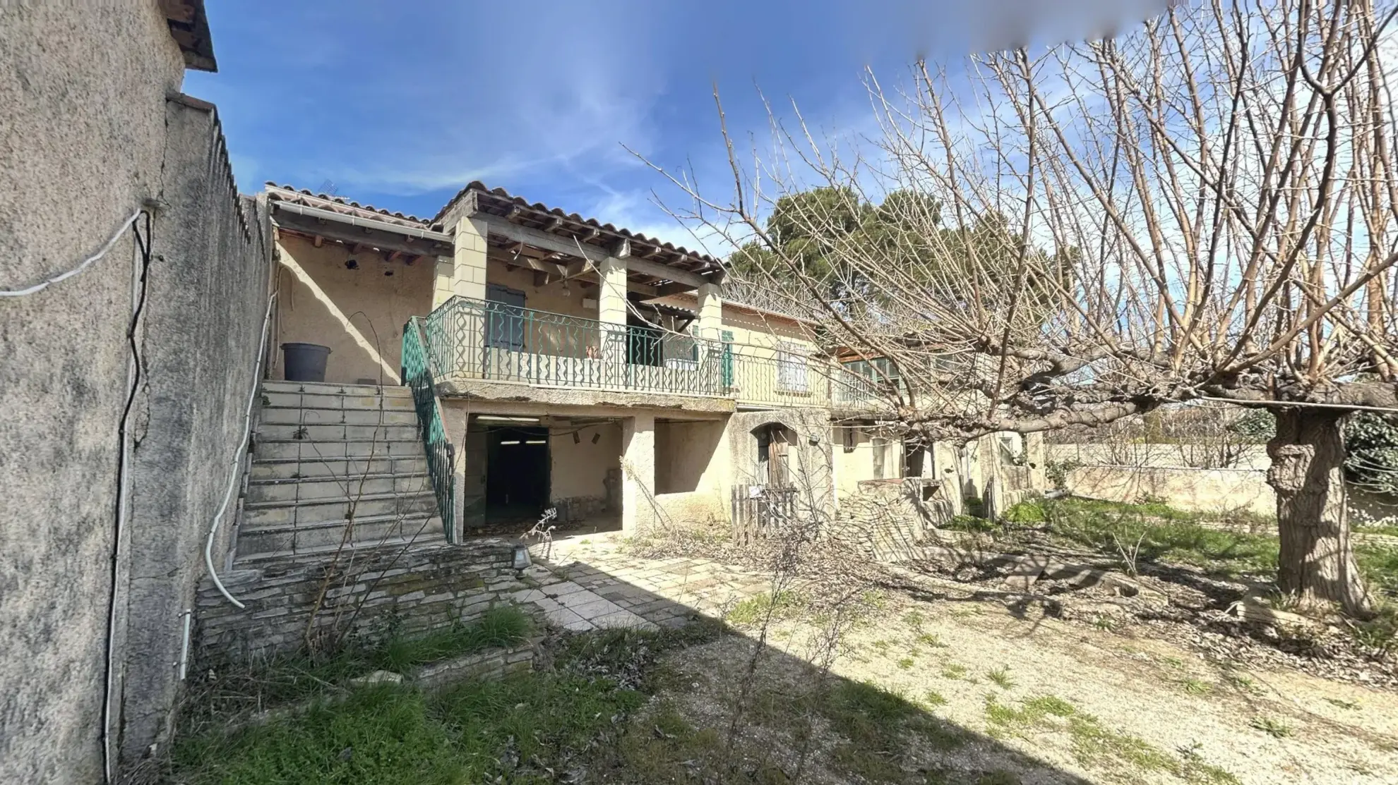 Maison à vendre de 200 m² avec appartement indépendant à Carpentras