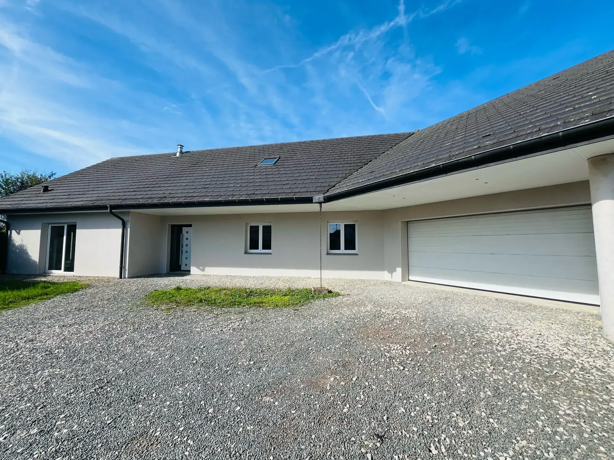 Grande maison familiale de 240 m² à Magny-Vernois avec terrain clos