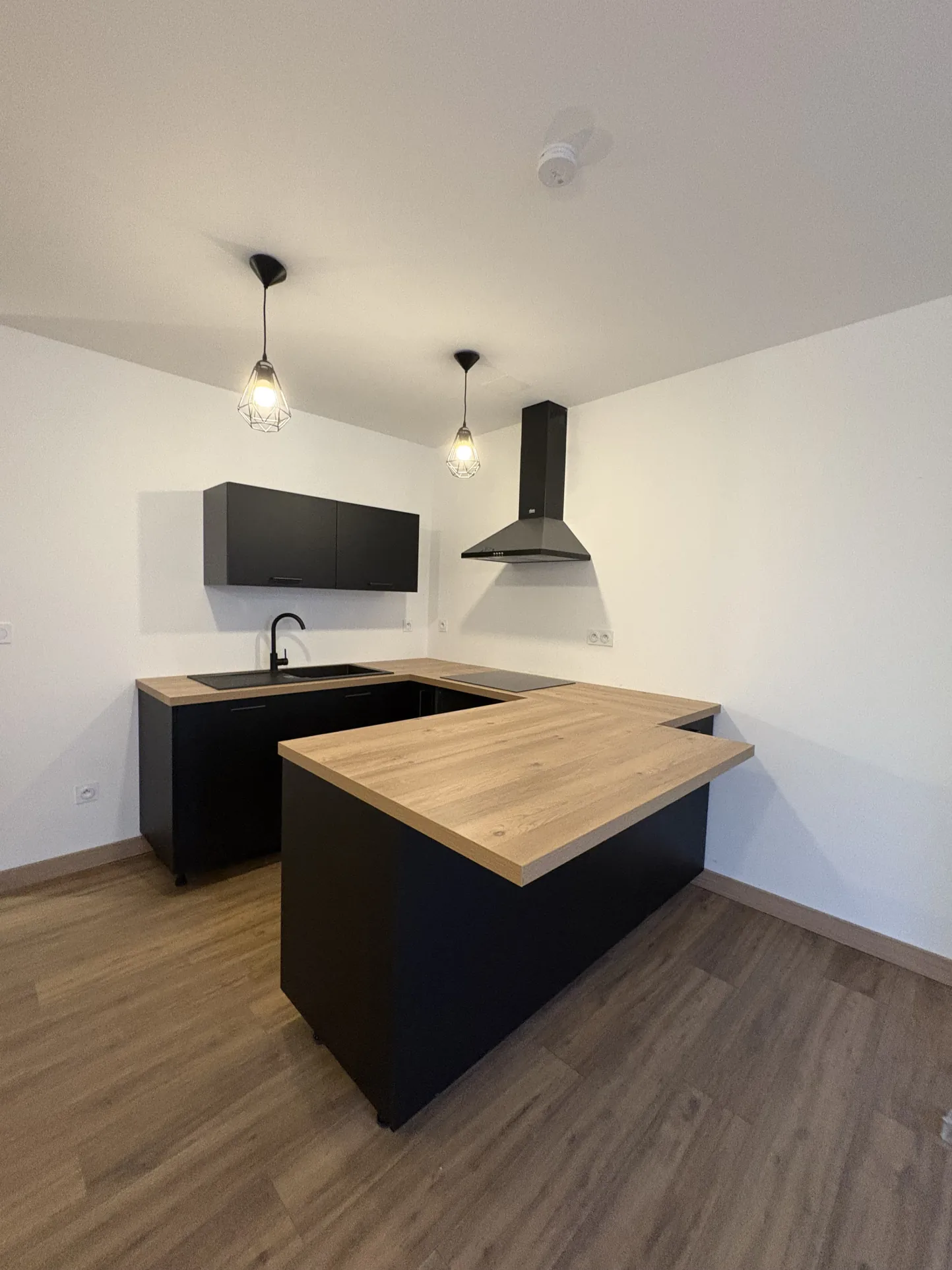 Appartement rénové de 40m² à vendre à Beziers, idéal pour étudiants