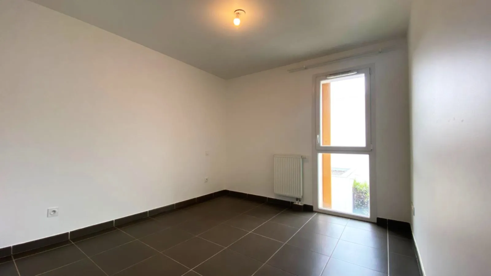 Appartement T3 à Cannes proches de la mer avec balcon et basse consommation 