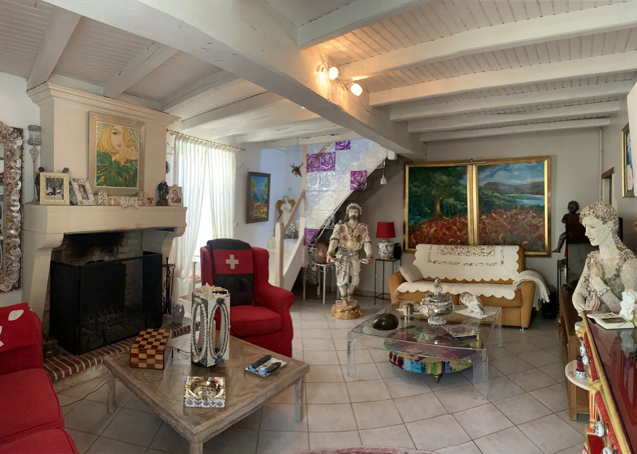 Maison charentaise de 180 m² à MATHA - Belle propriété avec garage et confort moderne 
