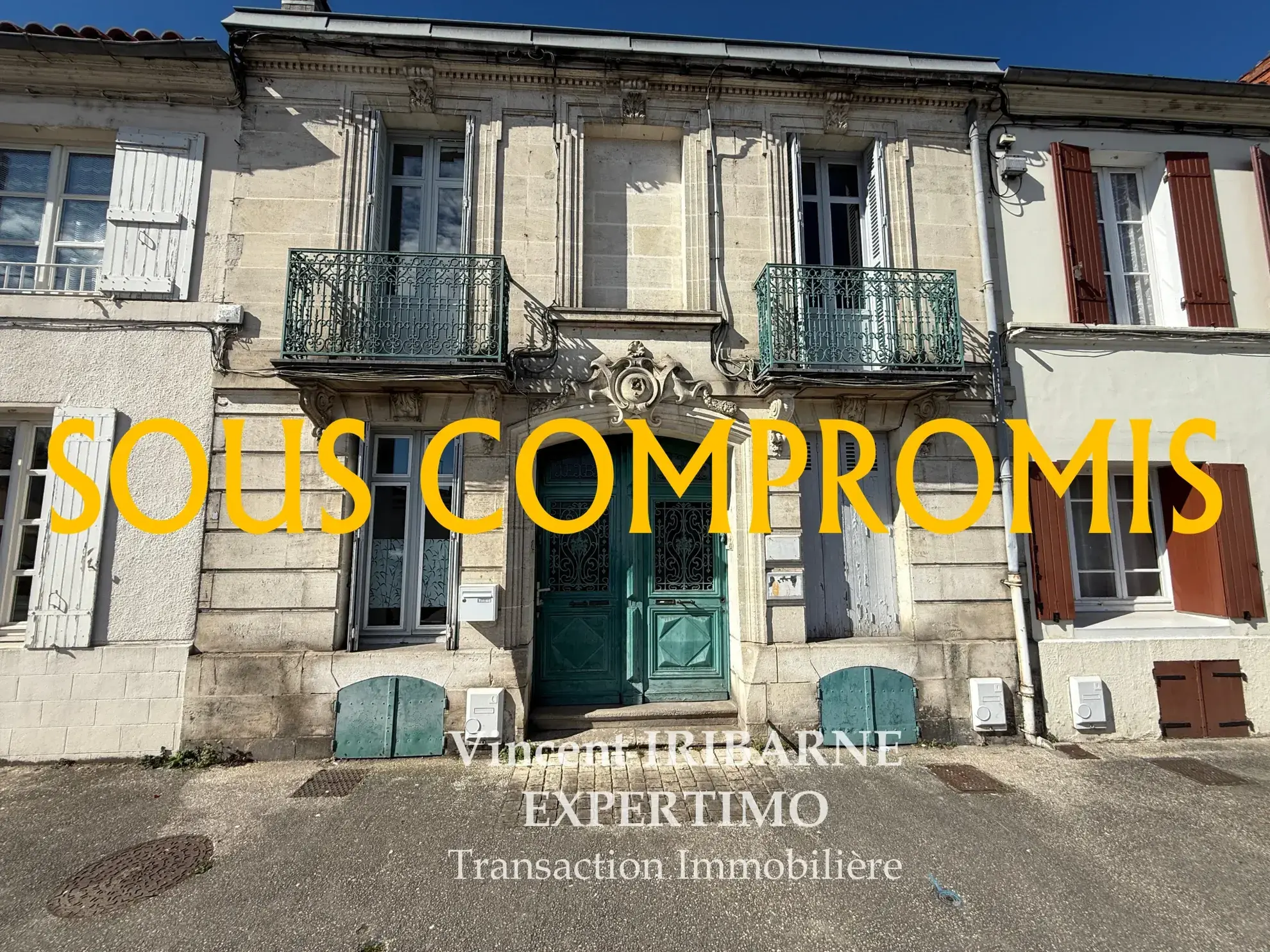 Maison de ville rénovée avec jardin à Saintes - 2 chambres