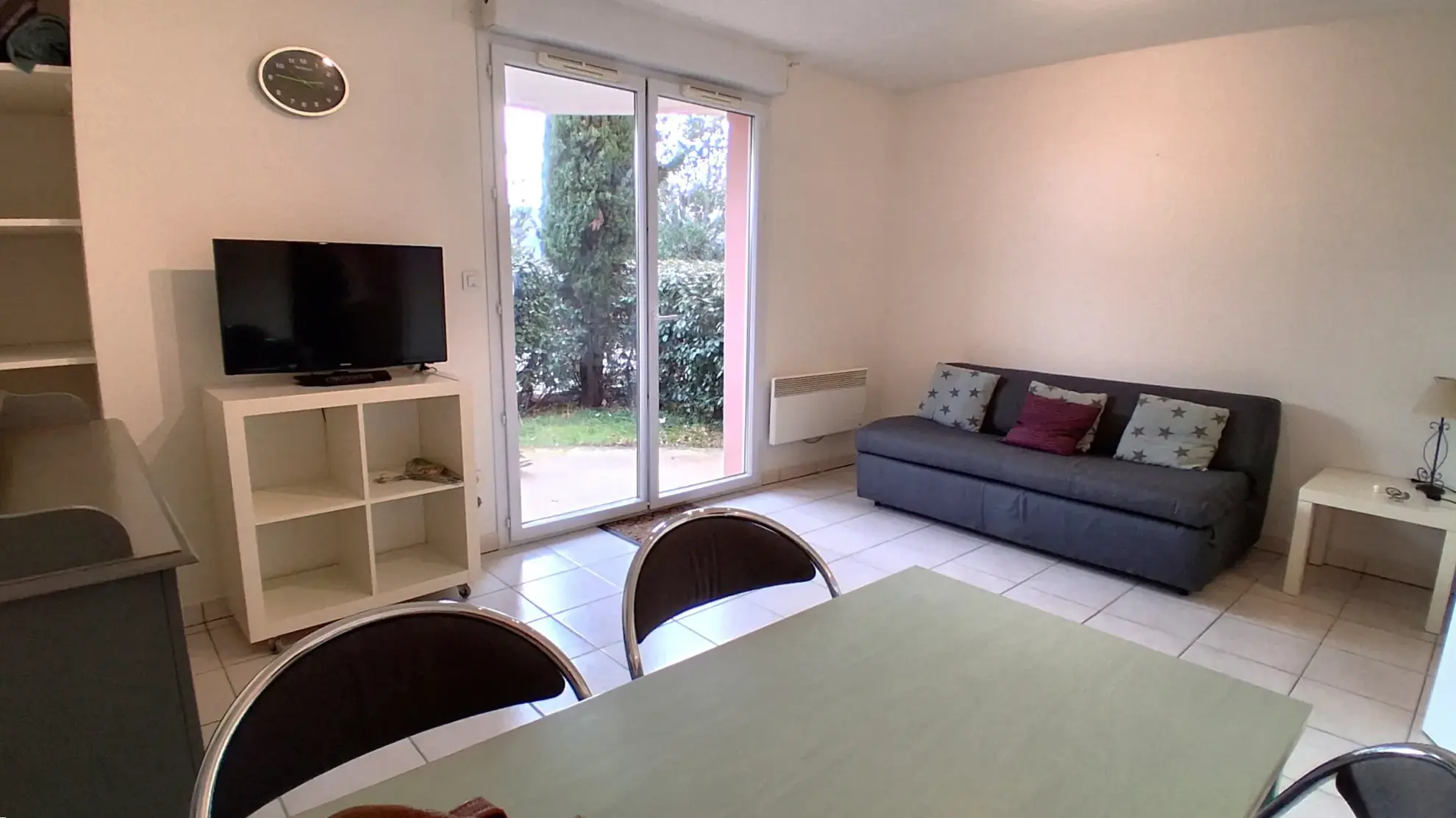 Studio avec jardin, terrasse et parking à Millau - Lumineux et calme