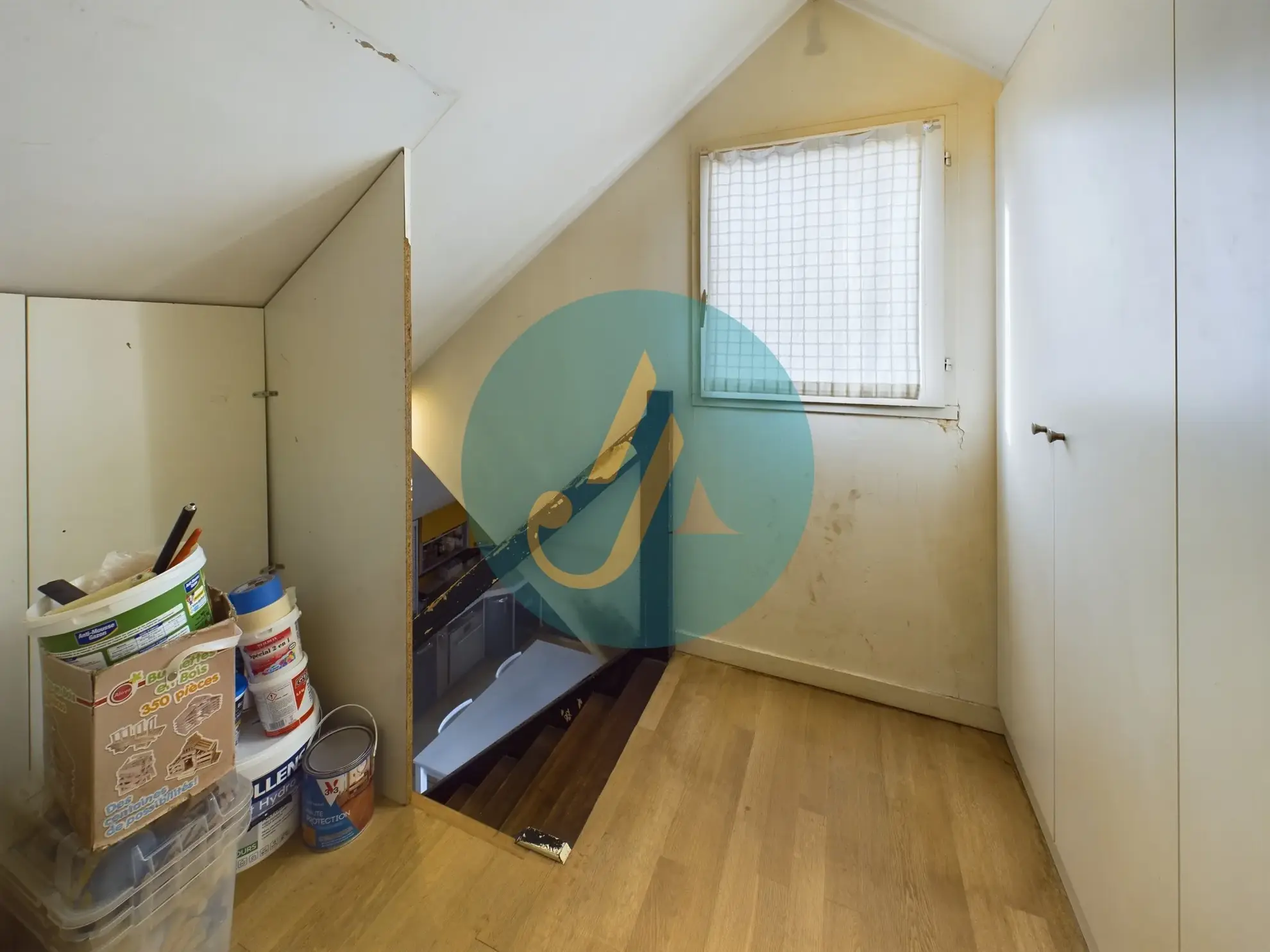 À vendre maison d’architecte avec extension en bois et grand jardin à Guérigny 