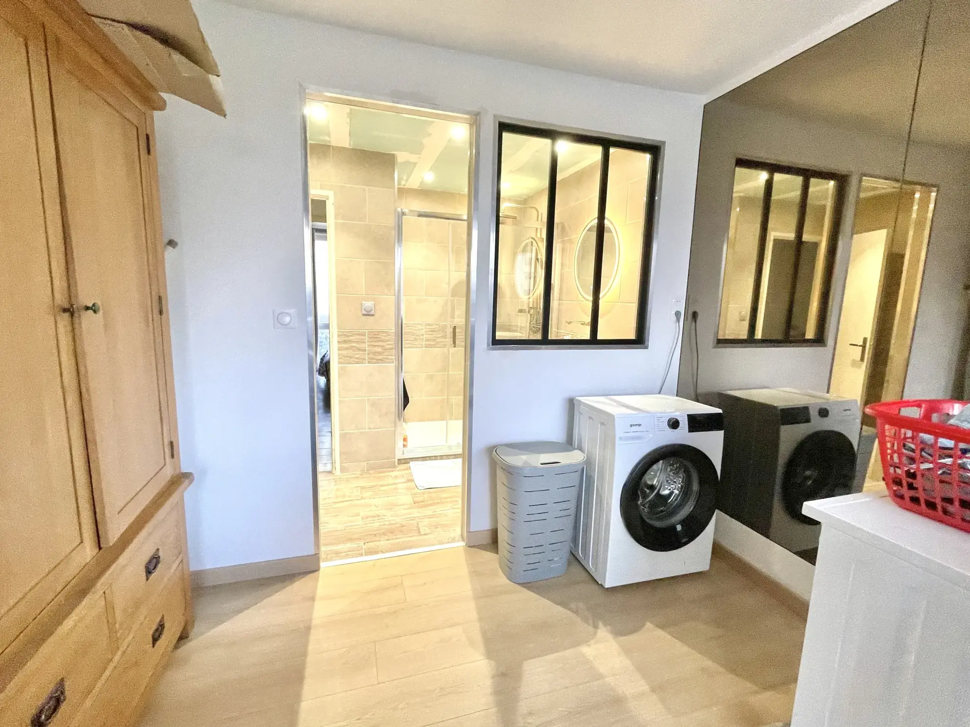 Bel appartement de 87 m² avec balcon et cave à Saint-Quentin 