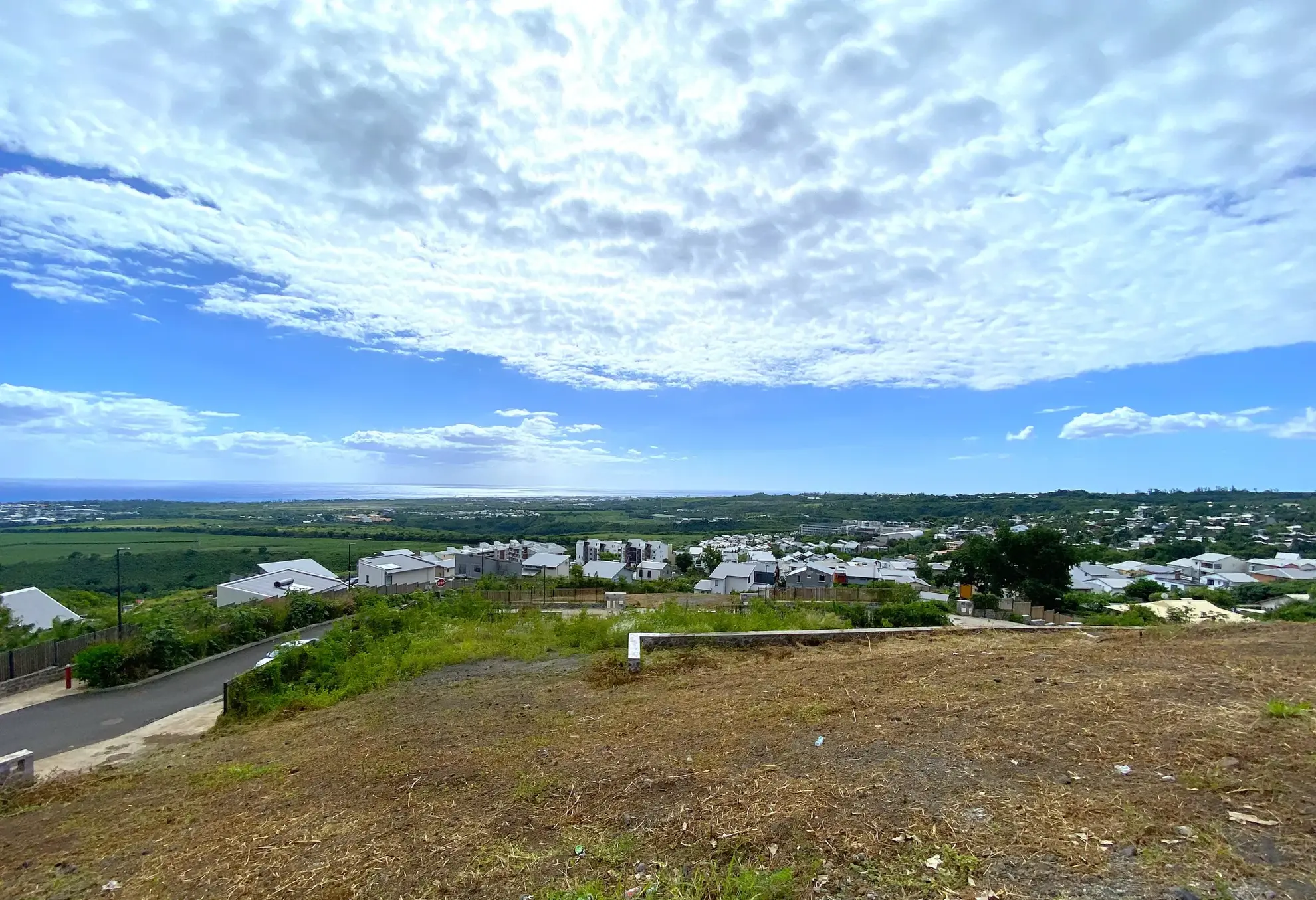 À vendre parcelle constructible de 295 m² à Marie Caze, La Plaine Saint Paul 