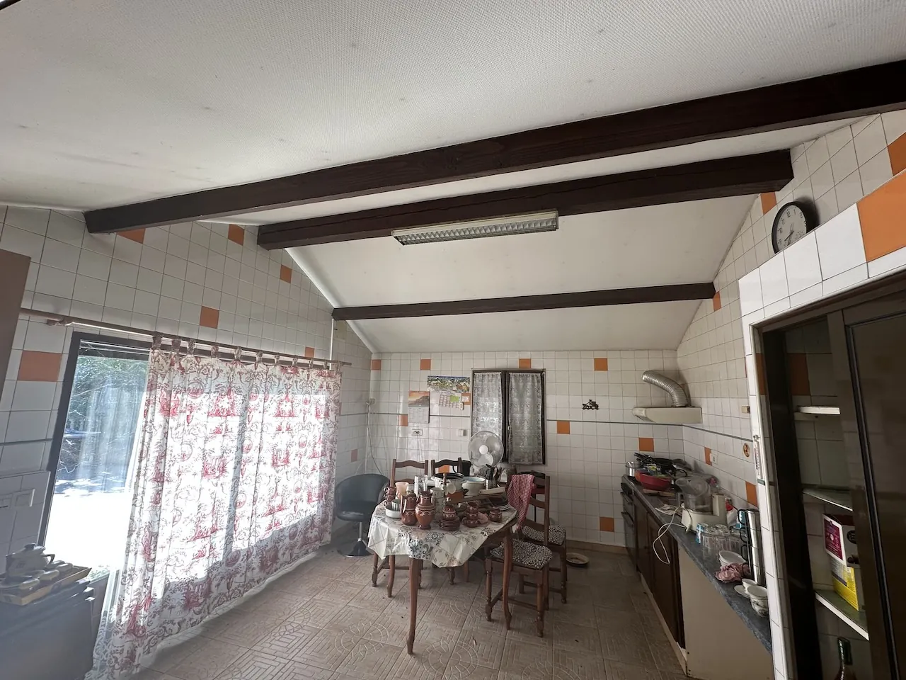 Maison de ville de plain-pied à Marcigny, 90 m², proche commodités 