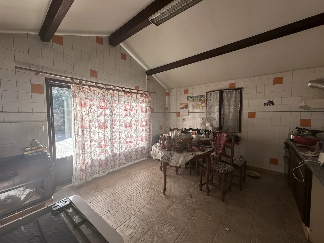 Maison de ville de plain-pied à Marcigny, 90 m², proche commodités 