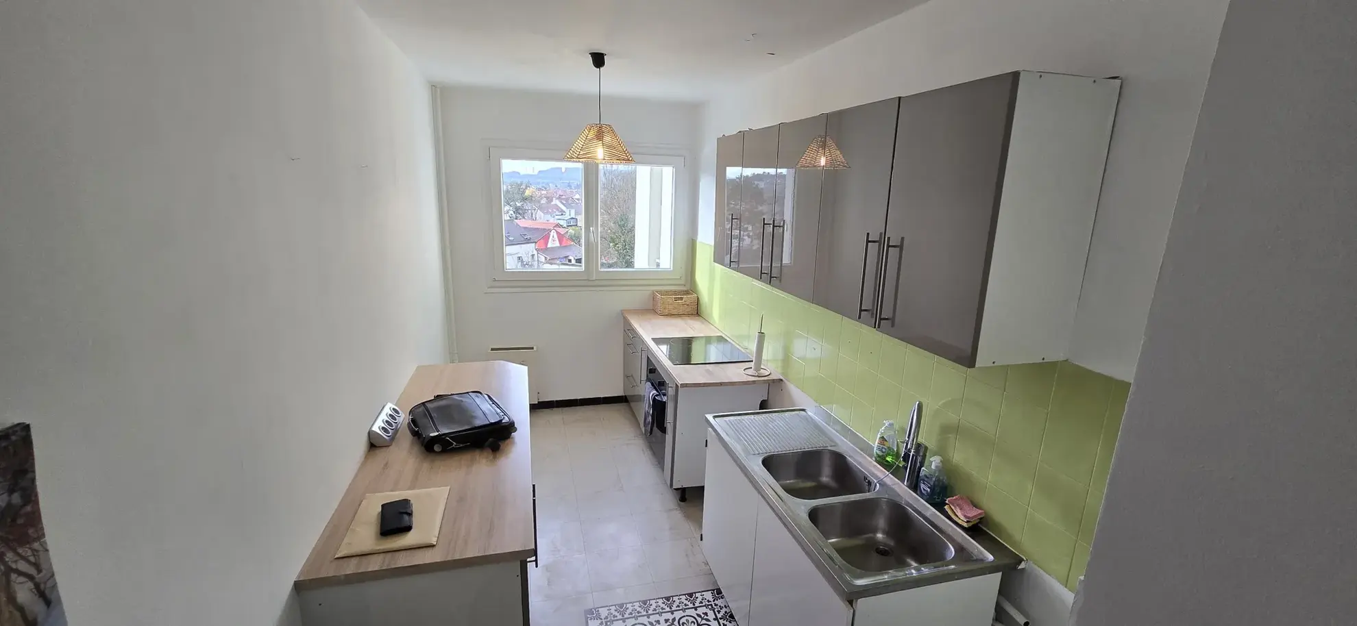 Bel appartement 2 pièces de 57 m² à Chelles avec balcon, cave et parking 