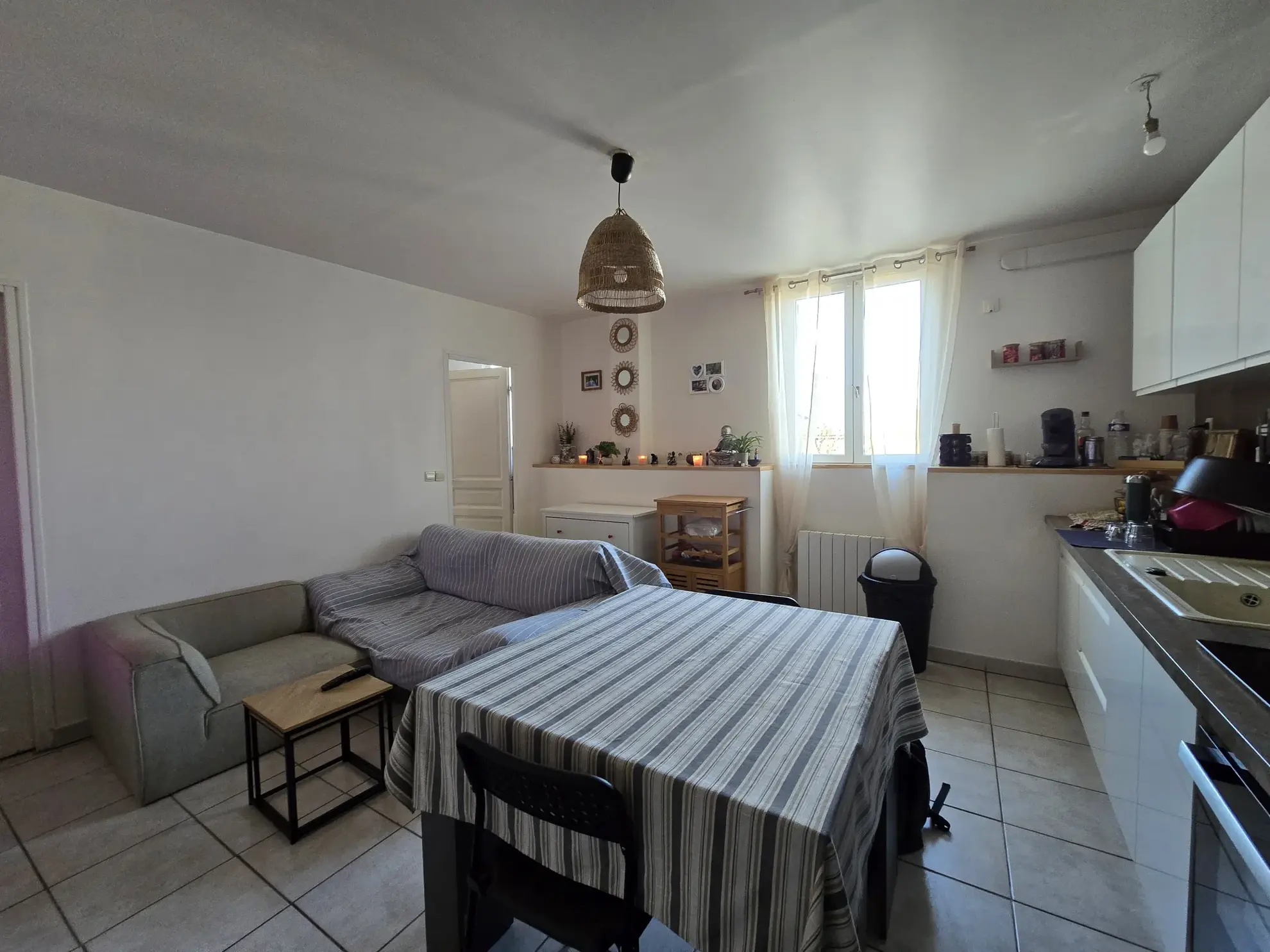 T2 loué de 36 m² à Bouc Bel Air, secteur Croix d'Or 