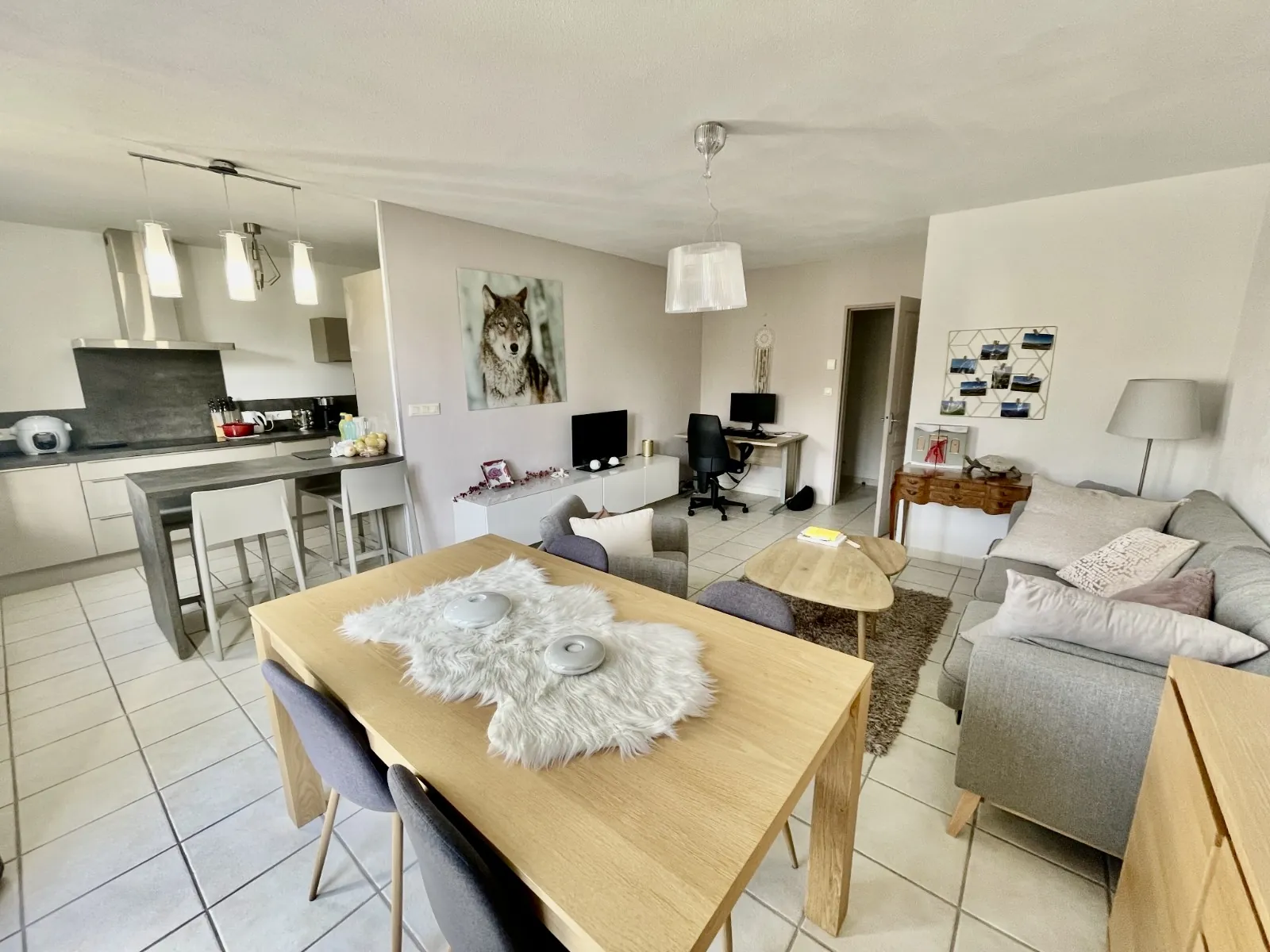 Appartement de 63 m² avec terrasse, jardin et parking à Malaucène 