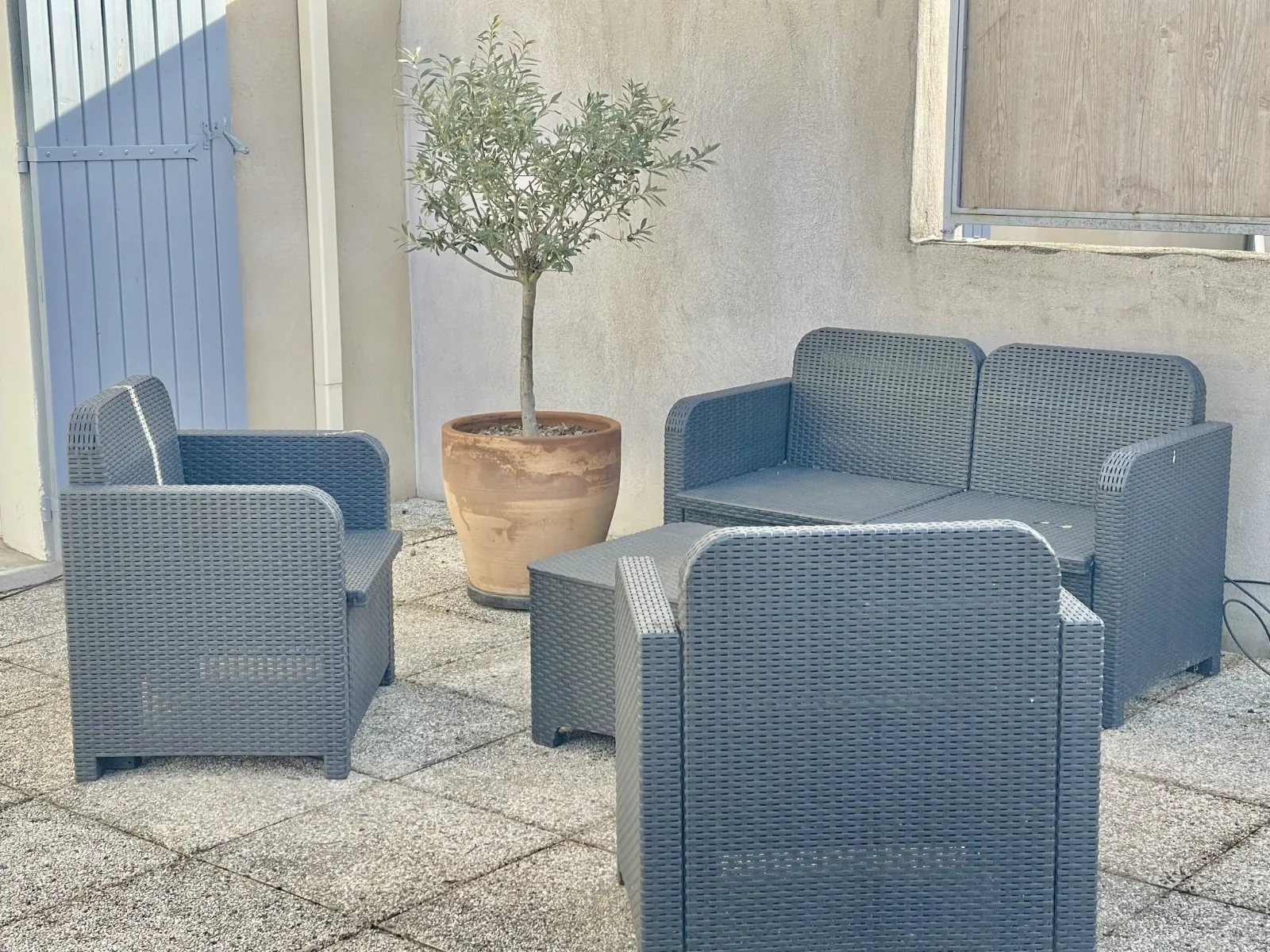 Appartement de 63 m² avec terrasse, jardin et parking à Malaucène 