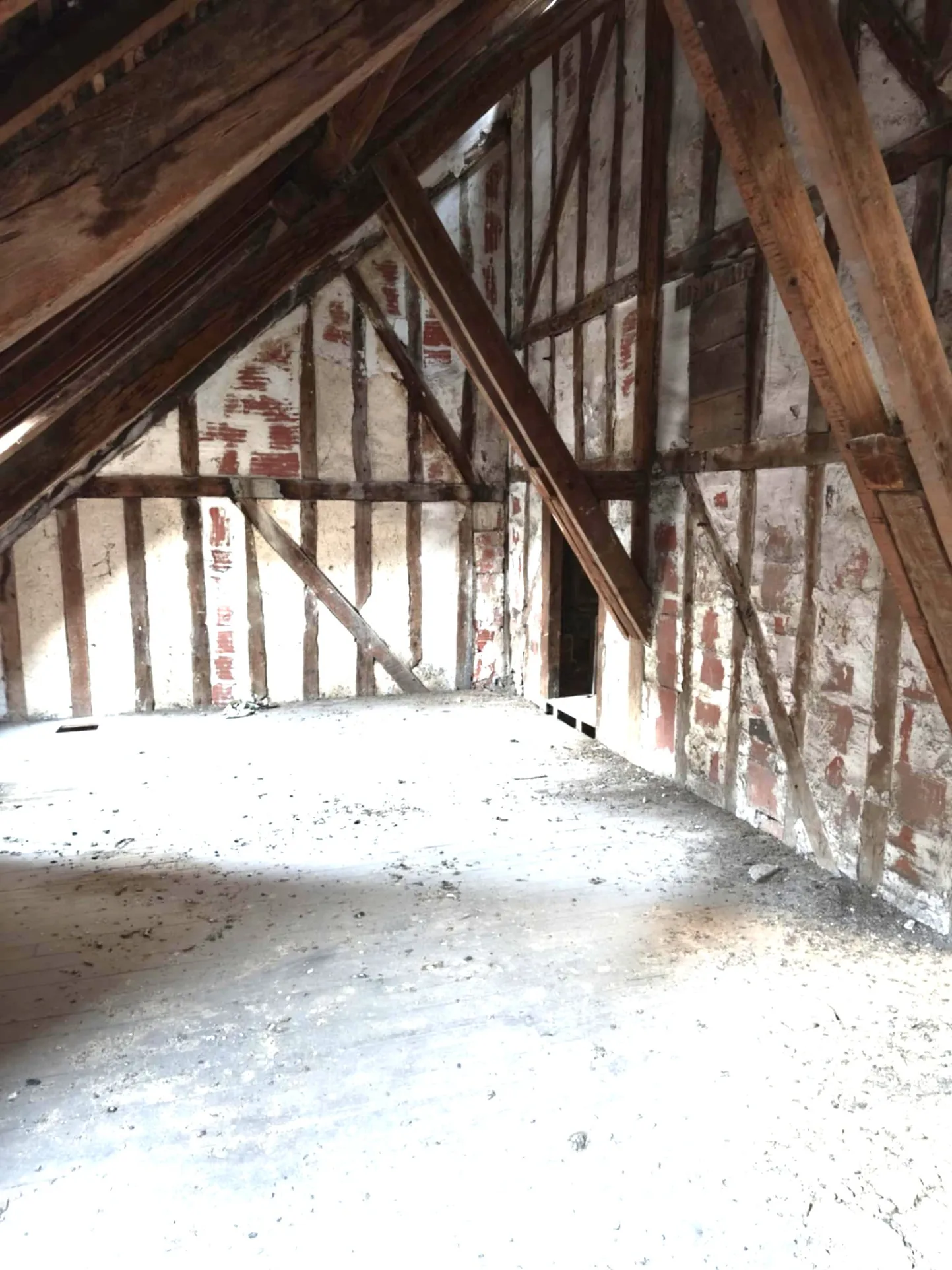 Immeuble à rénover en centre-ville de Troyes avec potentiel de 5 lots