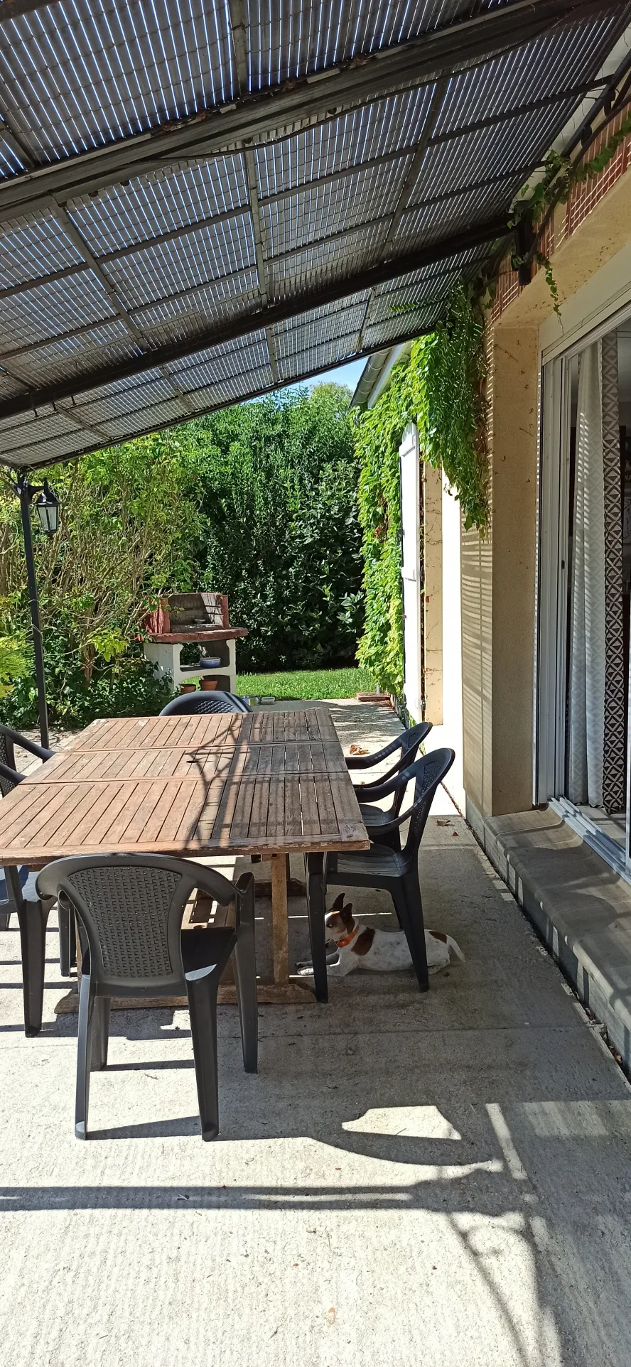 Maison spacieuse avec piscine à Savigny en septaine proche Bourges