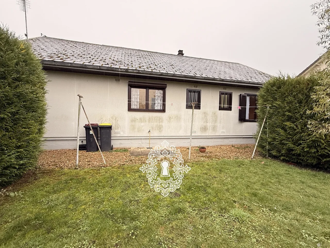 Maison à vendre à Bray-sur-Seine avec jardin, garage et grand potentiel 