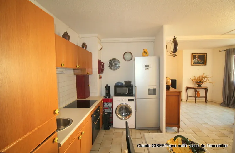 Appartement T3 de 57 m² au centre de Balaruc-les-Bains avec potentiel de rénovation 