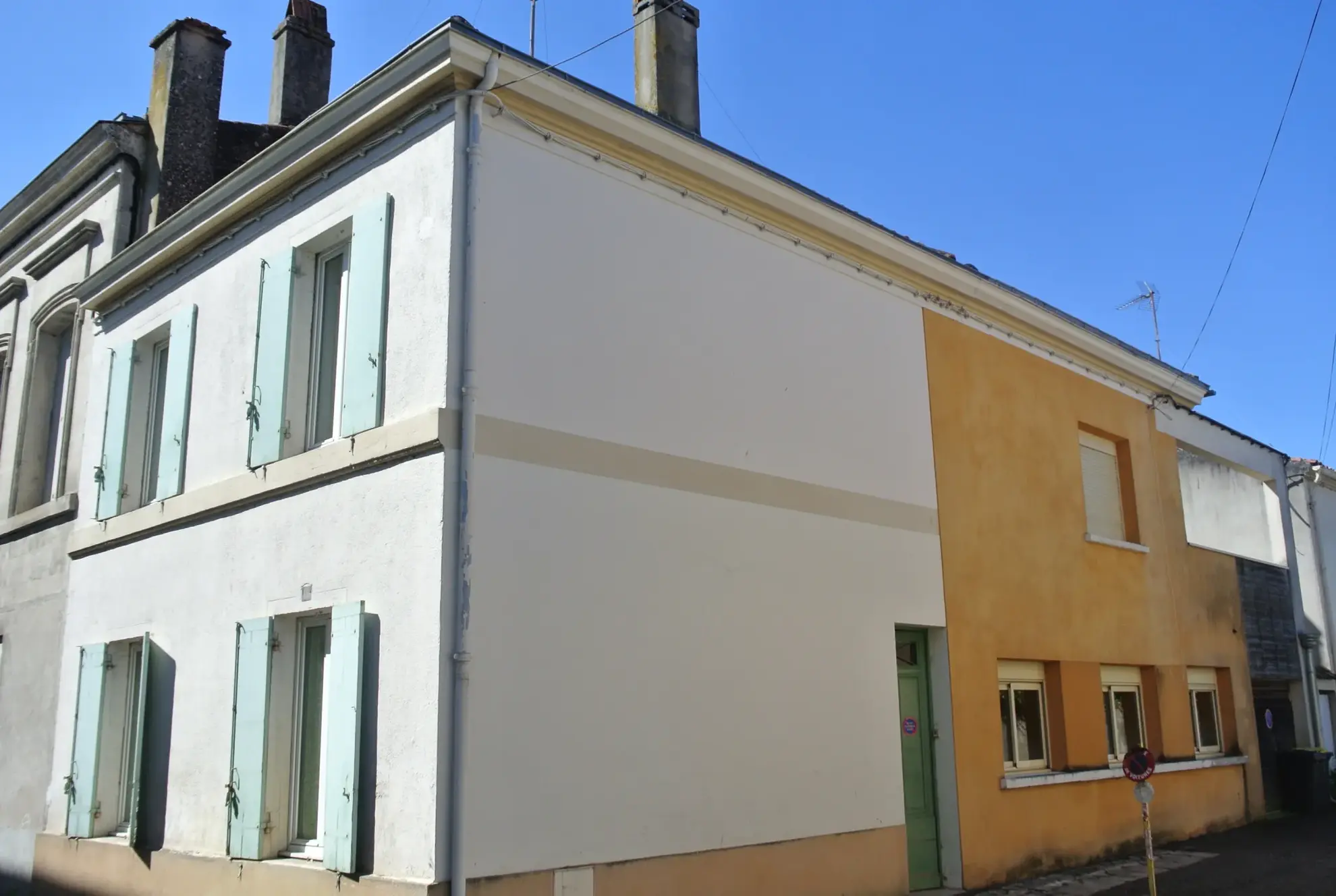 Maison à Marmande au cœur de la ville avec terrasse et garage
