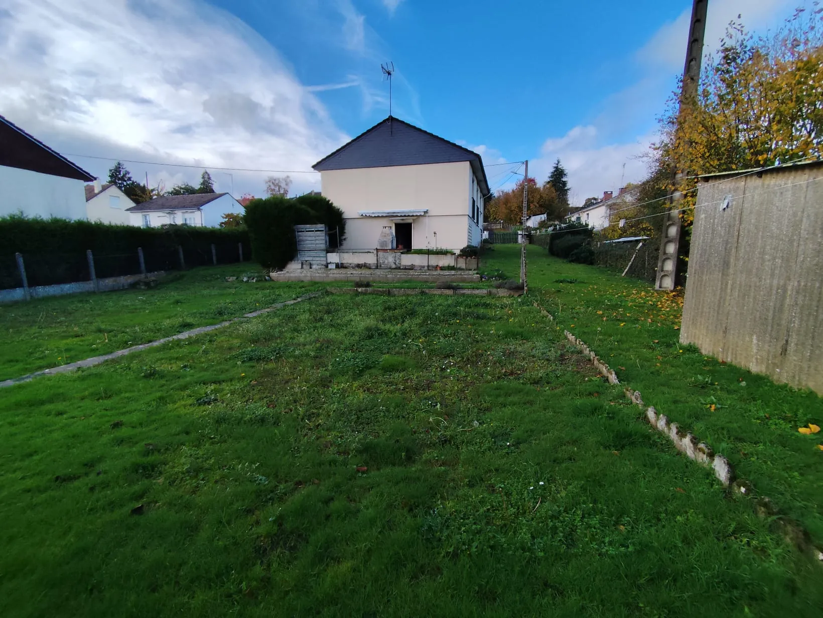 A Vendre Pavillon individuel avec sous-sol à Fresnay-sur-Sarthe 