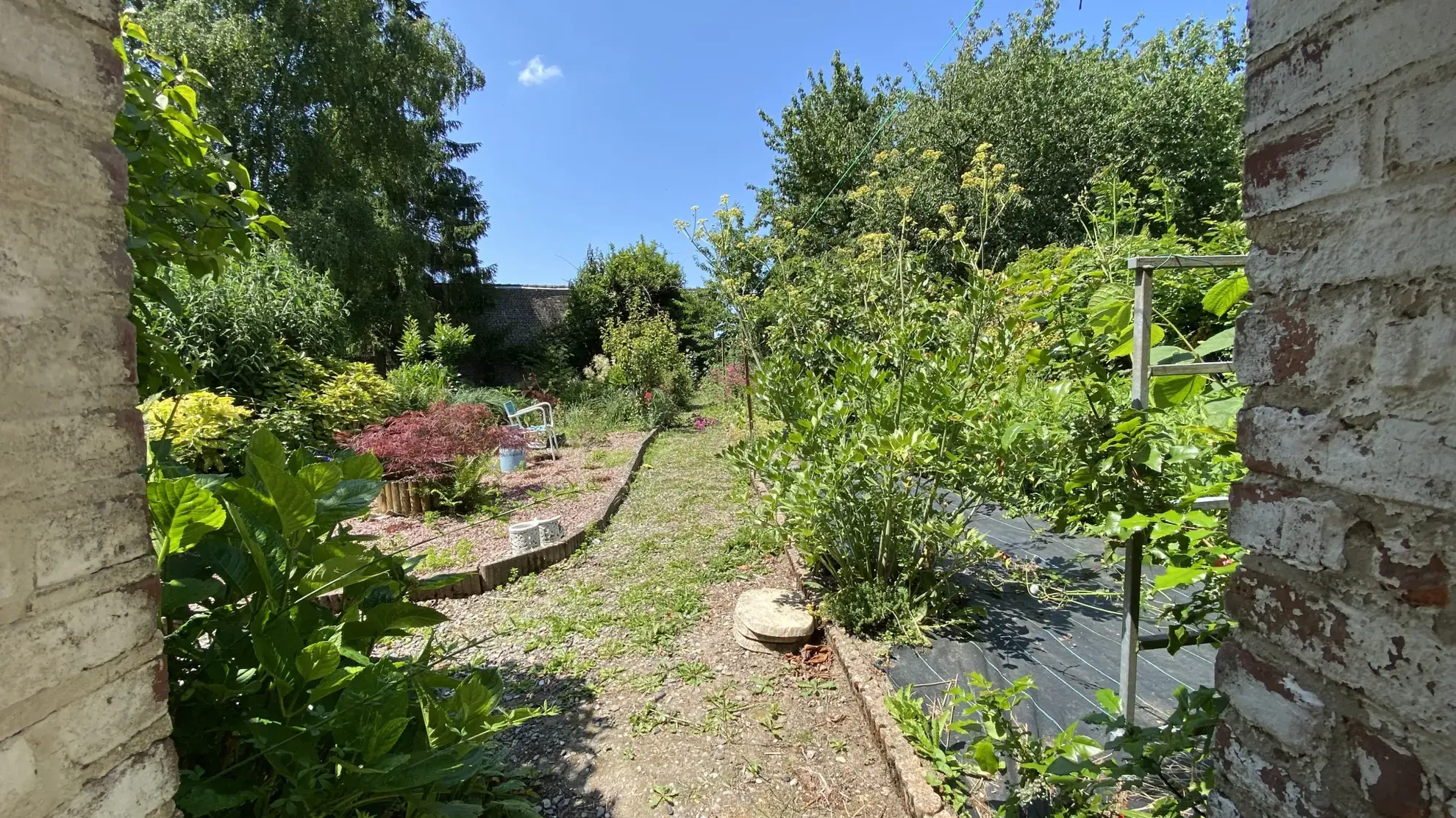 Charmante maison avec 6 chambres, grand terrain à Matigny 